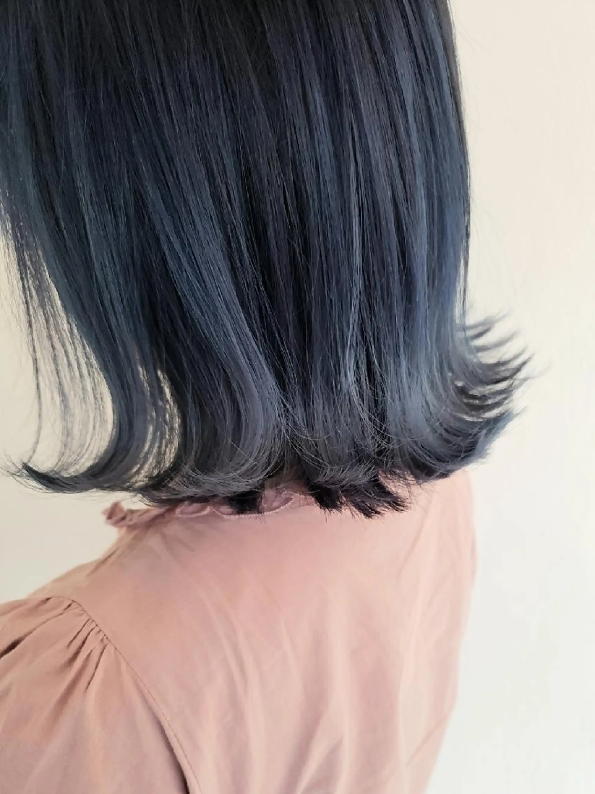 ミディアム カラー ヘアアレンジ ブルーカラー 成瀬 弘光のヘアスタイル