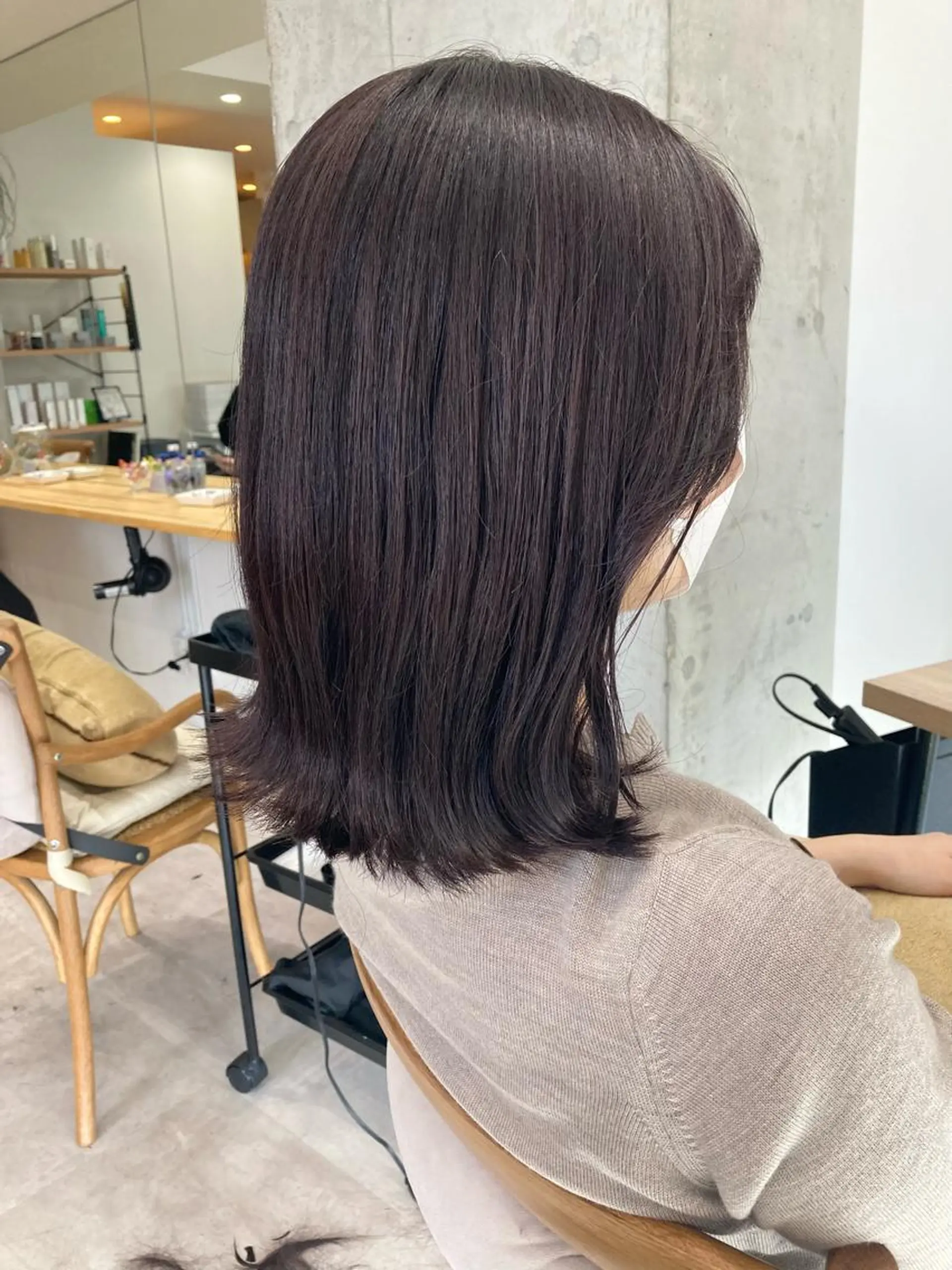 ショート ✨色持ちの良い艶 カラー✨蟹江真世のヘアスタイル