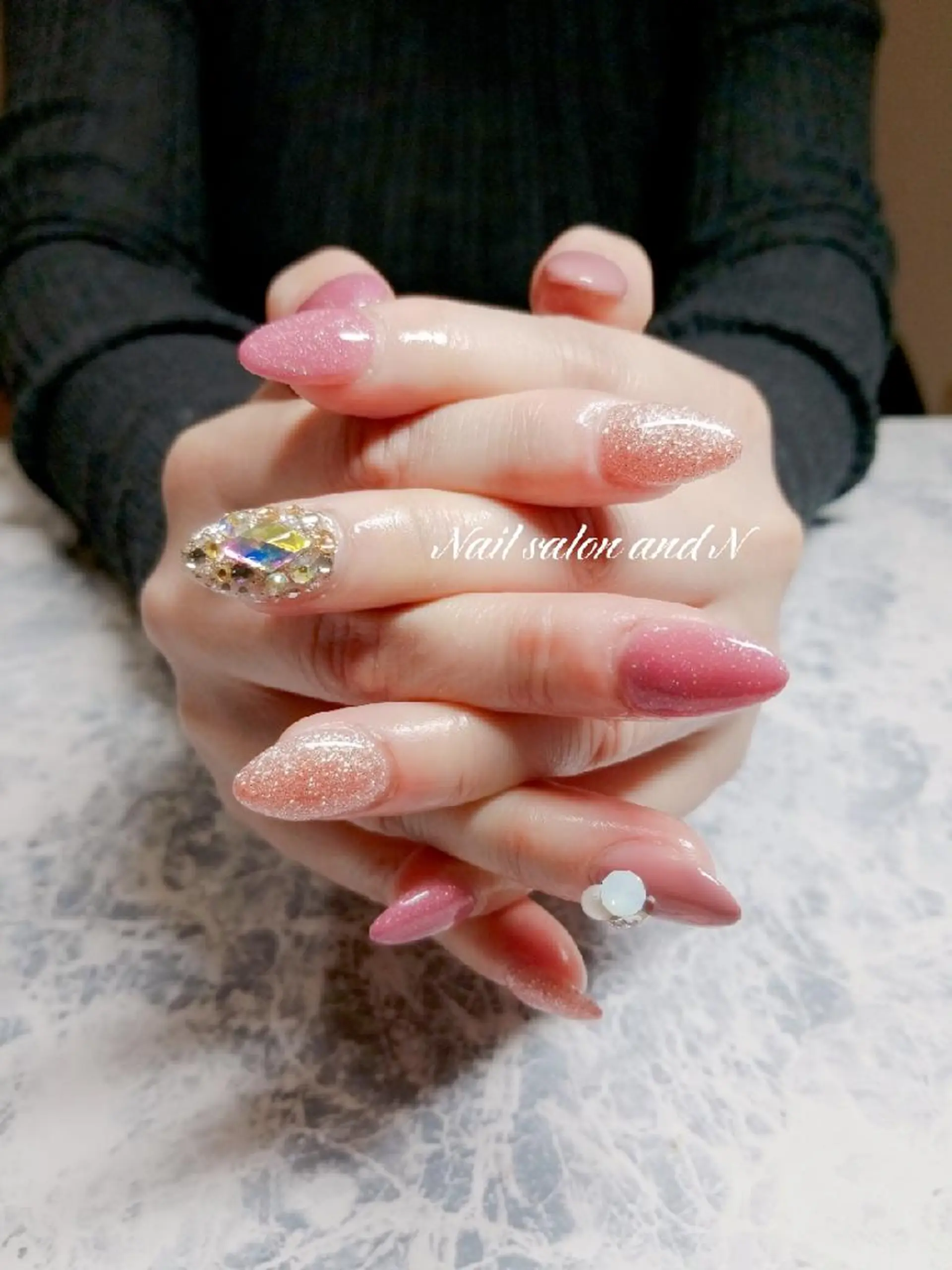 ネイル and Nのネイルデザイン