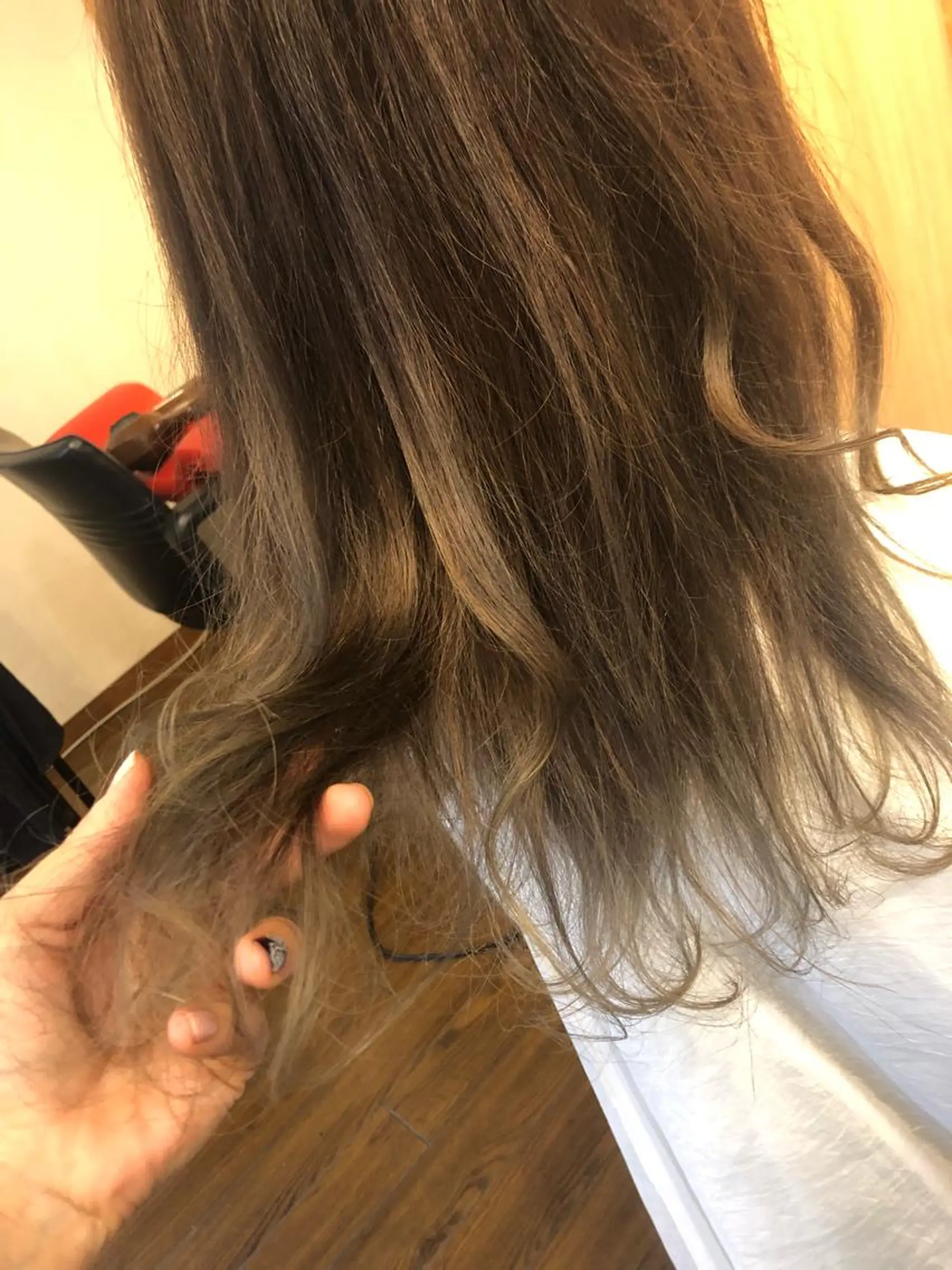 カラー MOLLA 浅香山店所属・谷口ゆめ/縮毛矯正/ 大人女子/眉ワックスのヘアスタイル