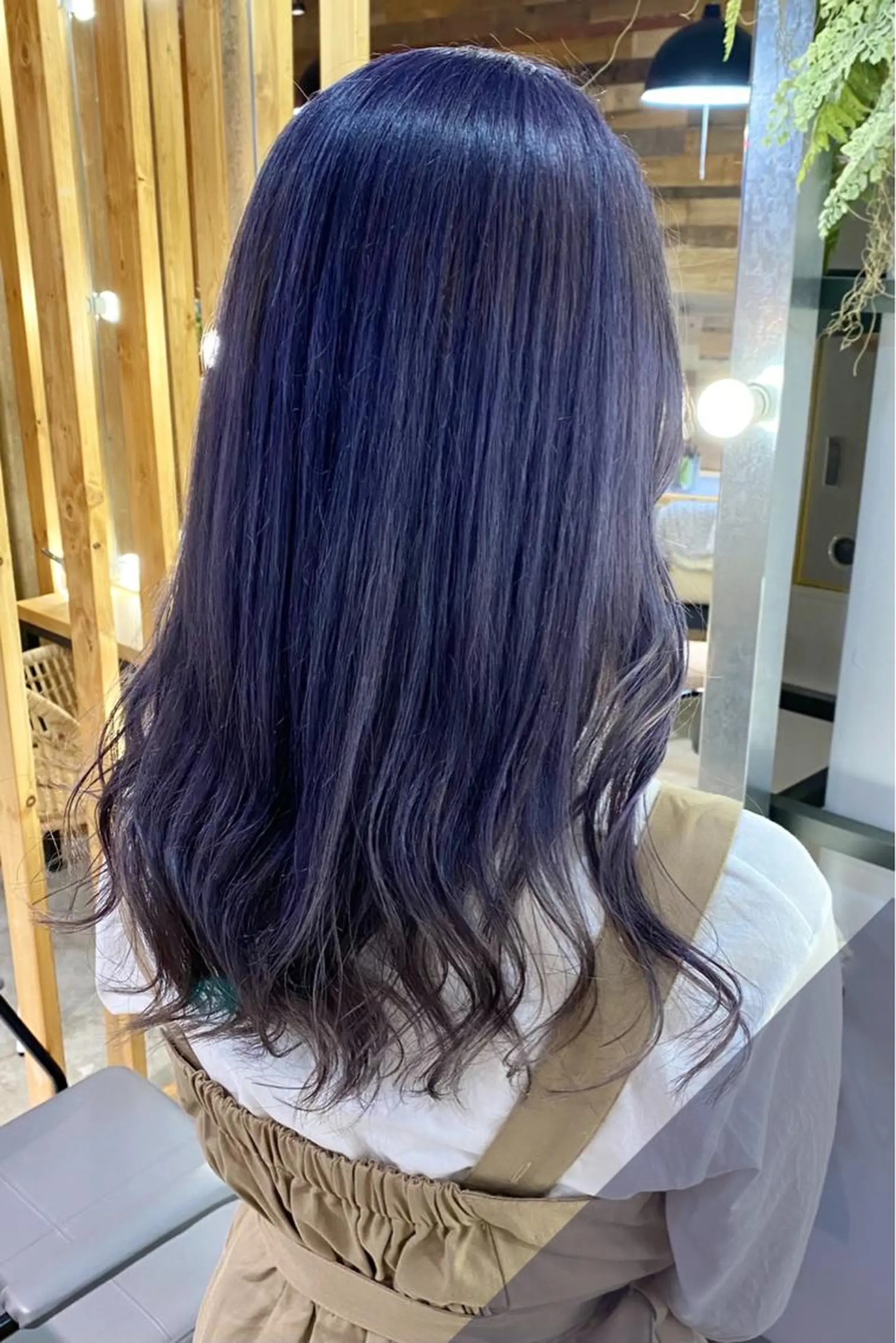 ロング カラー 菊地 紗矢のヘアスタイル