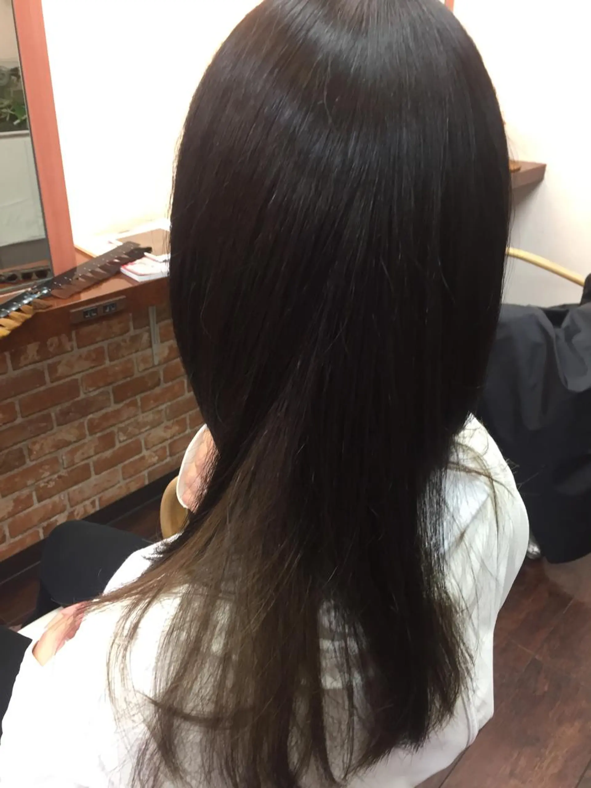 ロング カラー 桧山 真のヘアスタイル