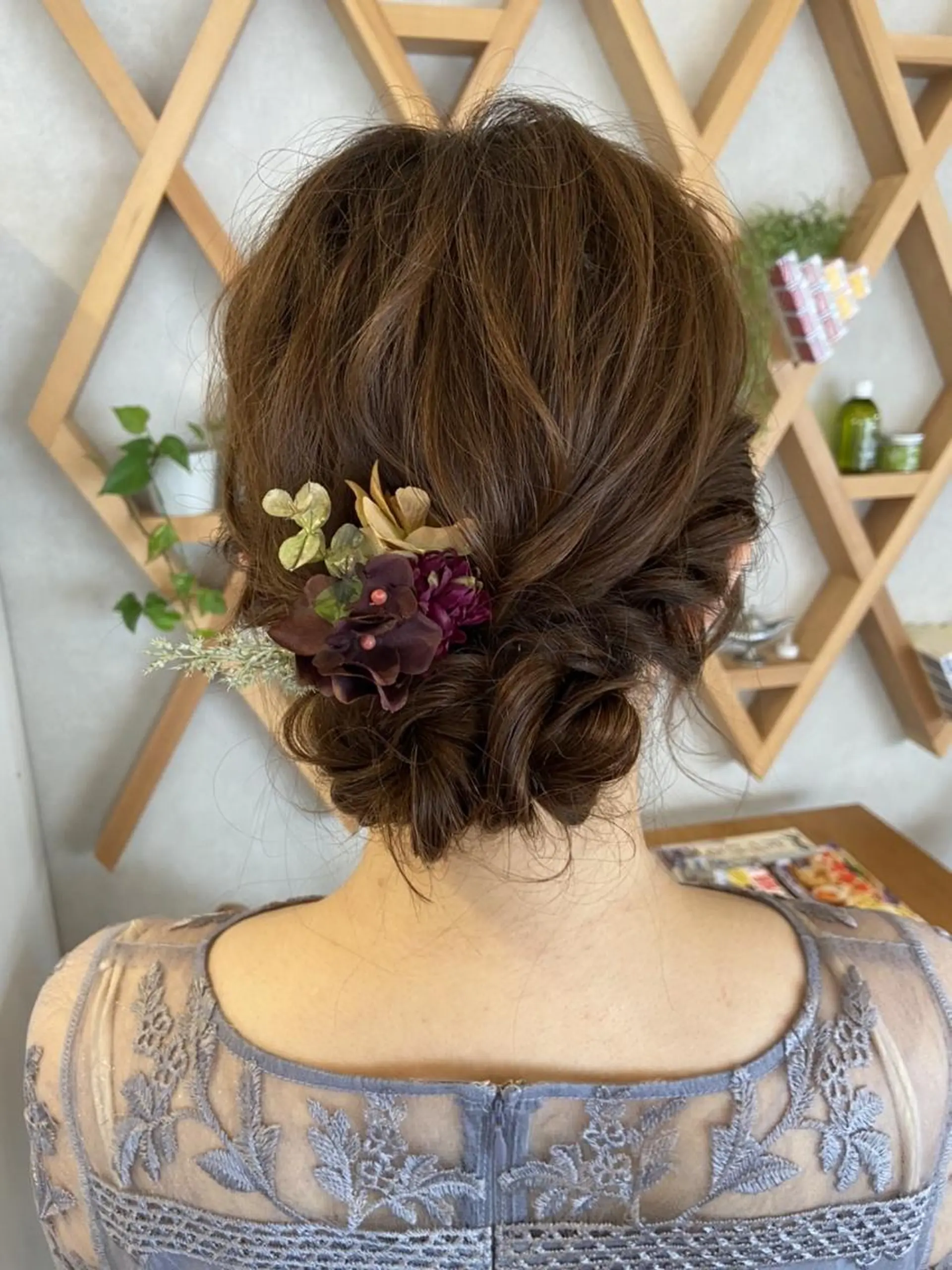 ミディアム ELLE&SALLY 石野のヘアスタイル