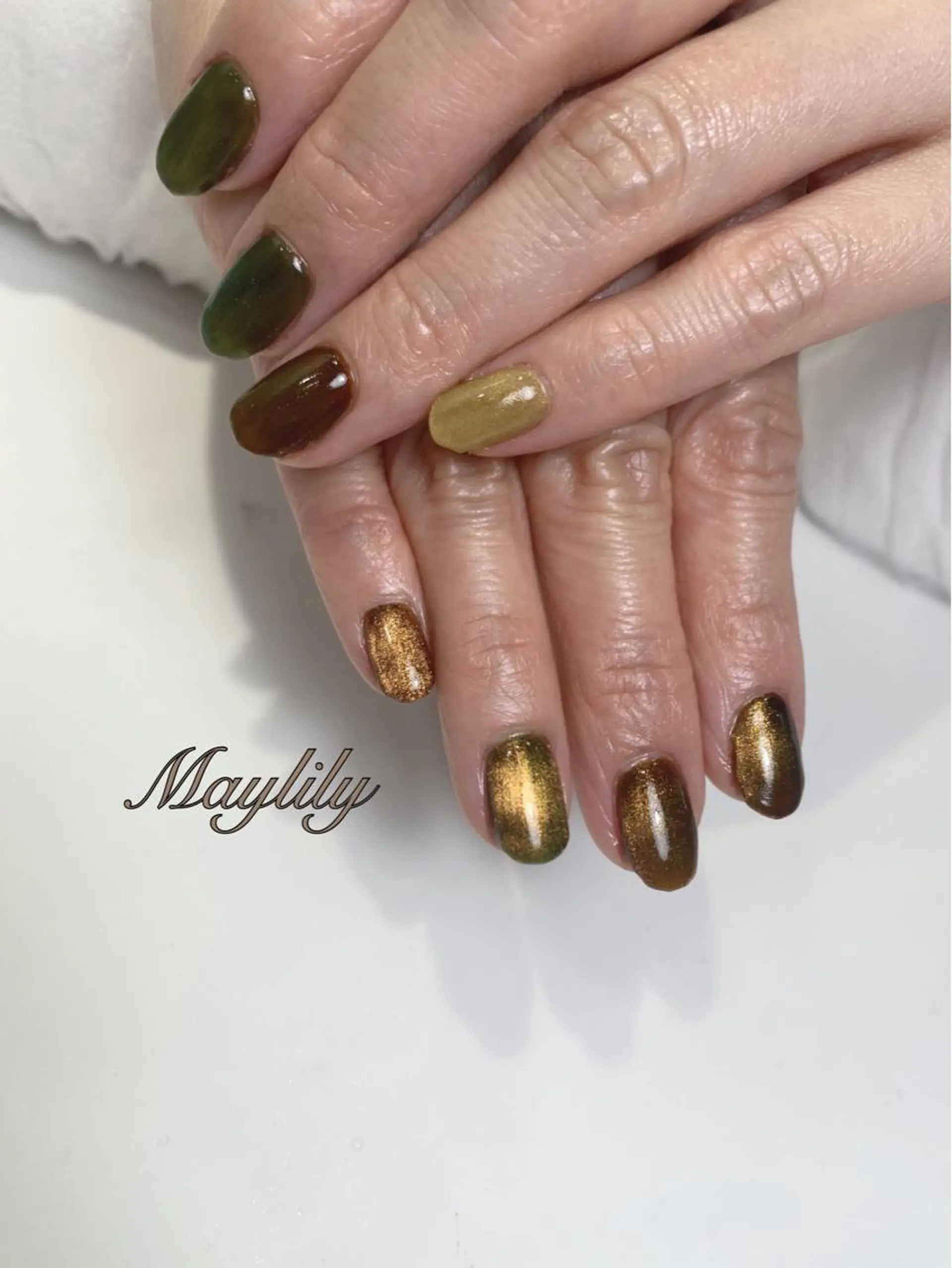 ネイル マグネットネイル 持ち込み ハンドネイル Nail salon Maylily所属・Nail salon Maylilyのネイルデザイン