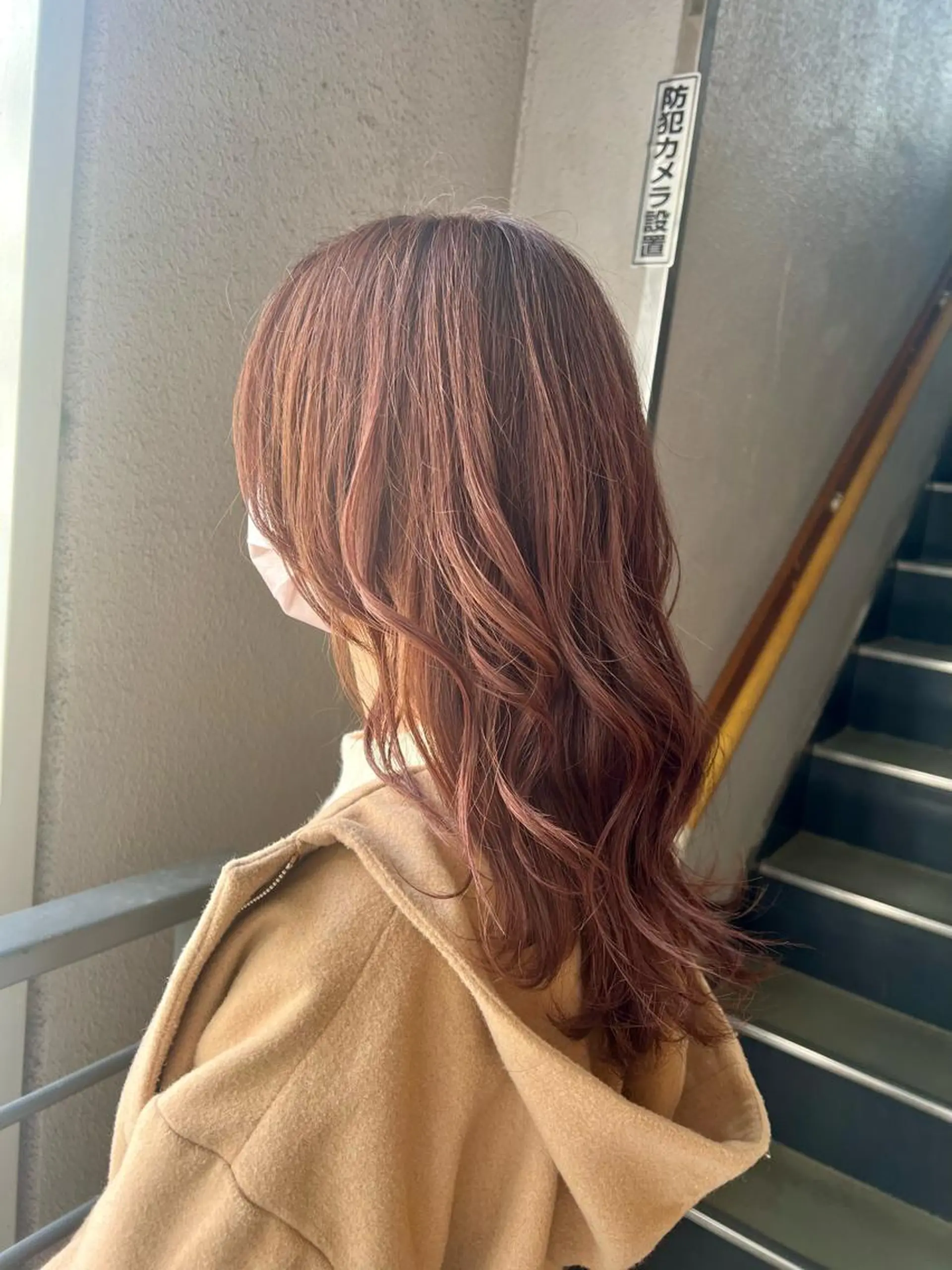 ロング カラー ピンクカラー ロング カット ヘアカラー トリートメント Kazu .Kのヘアスタイル