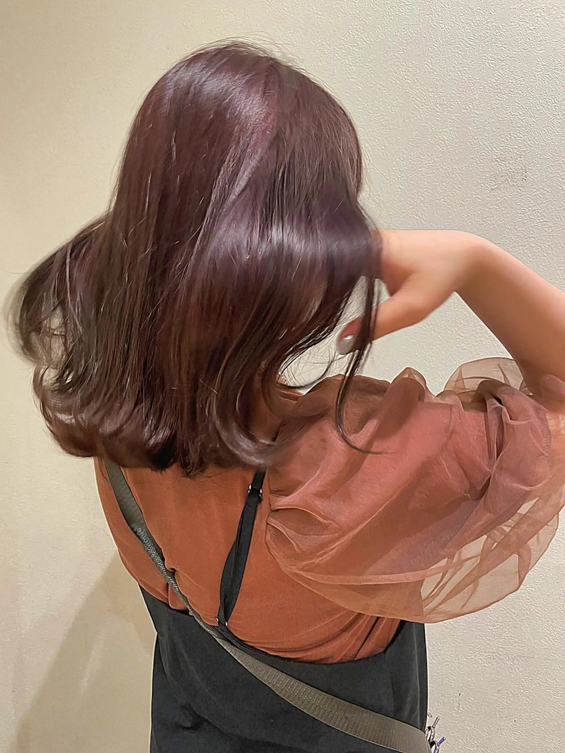 セミロング カラー ヘアアレンジ 🎀野崎 美玖𝜗𝜚˚⋆のヘアスタイル