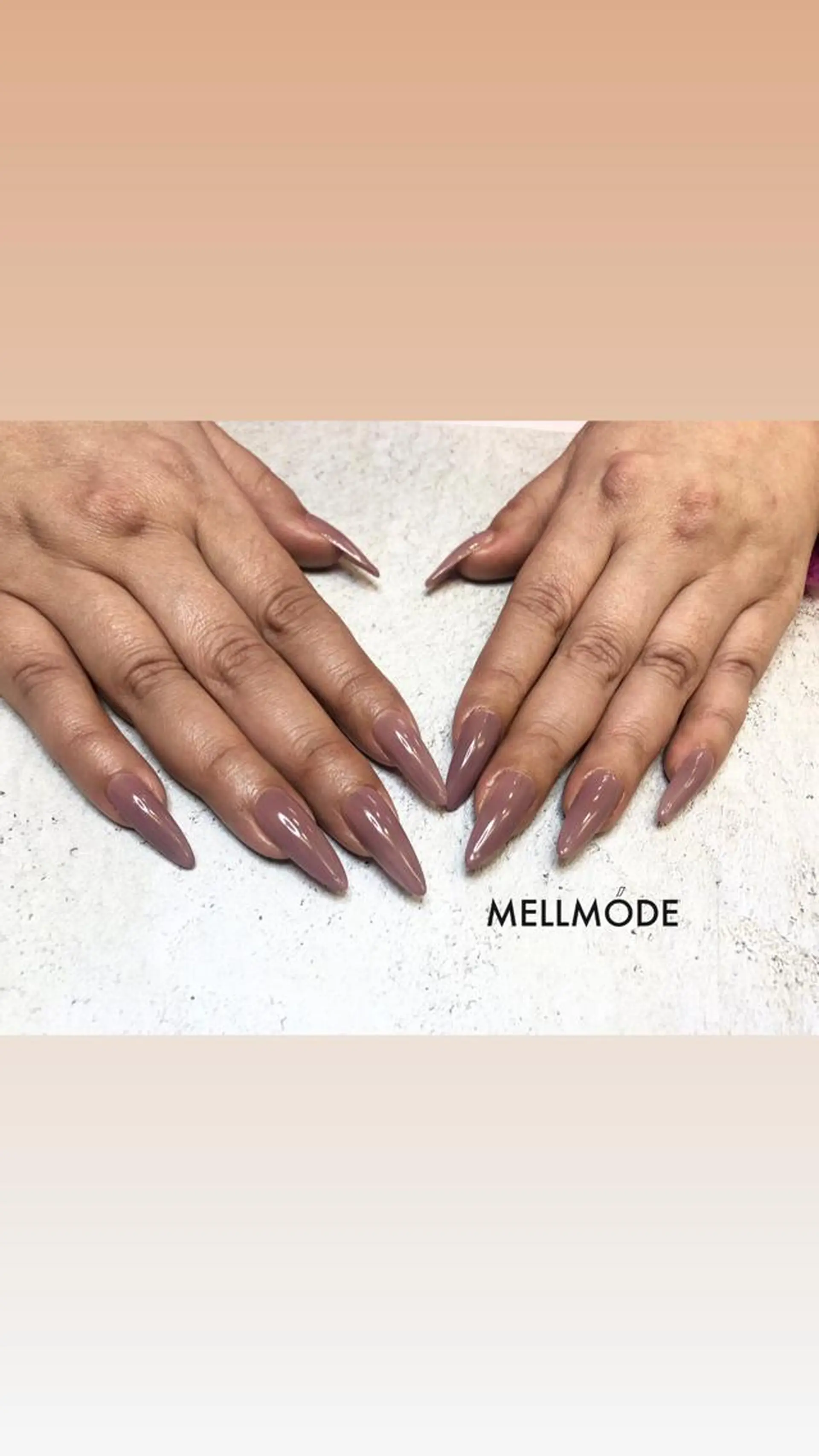 ネイル 長さ出し ワンカラーネイル ネイルチップ MELLMODE所属・Nakano Kanaのネイルデザイン