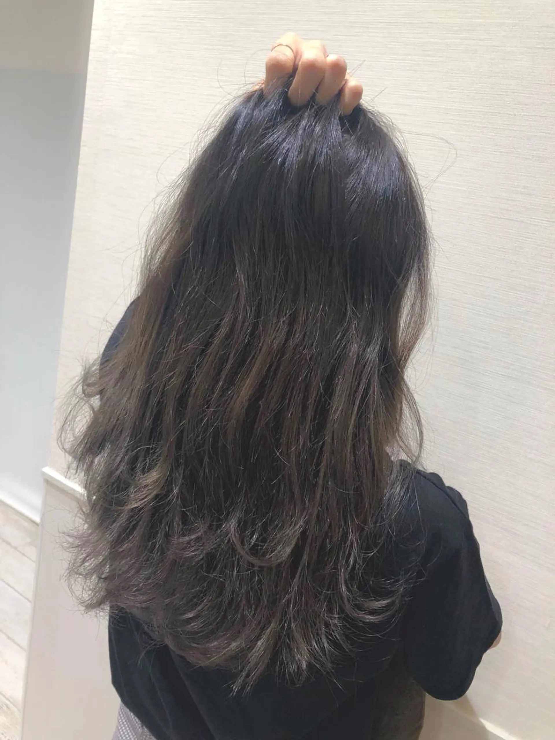 ロング 田中 瑞妃のヘアスタイル