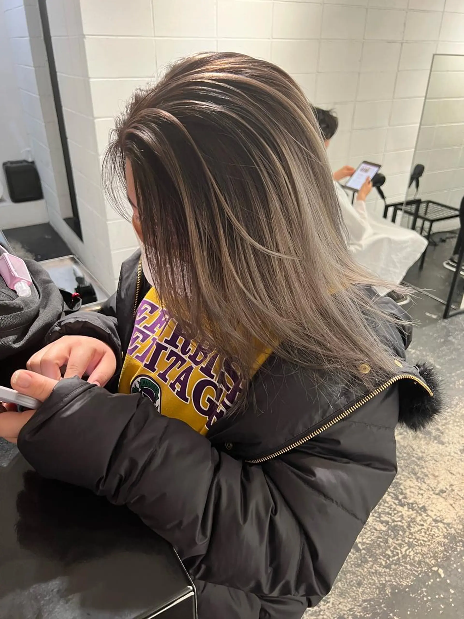 ミディアム カラー パーマ ヘアアレンジ メンズ キッズ nico TOKYO 渋谷所属・ブリーチ　ハイトーン 特化🌈フジタハルキのヘアスタイル