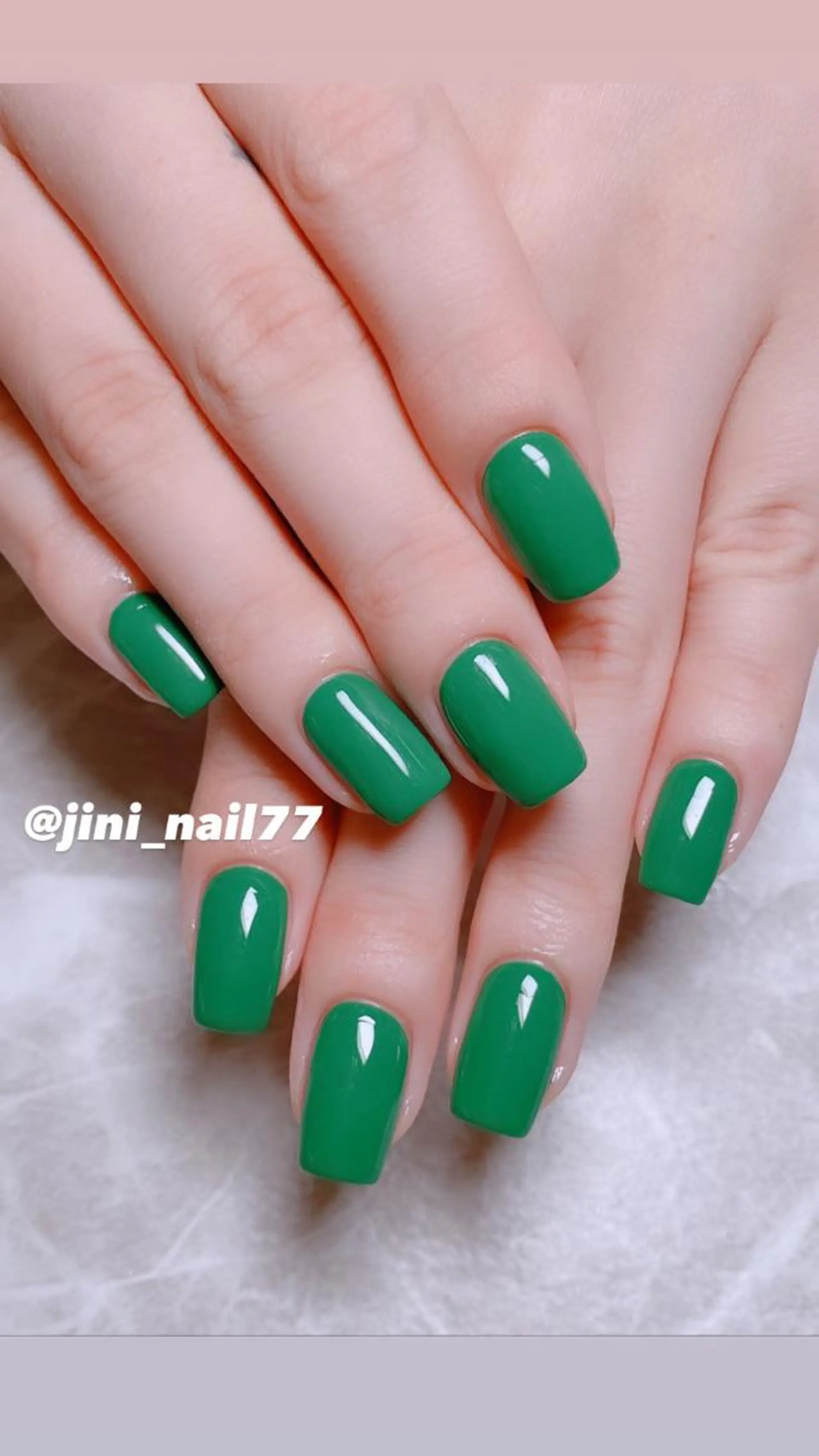 ネイル JINI NAIL所属・ジニ ネイルのネイルデザイン