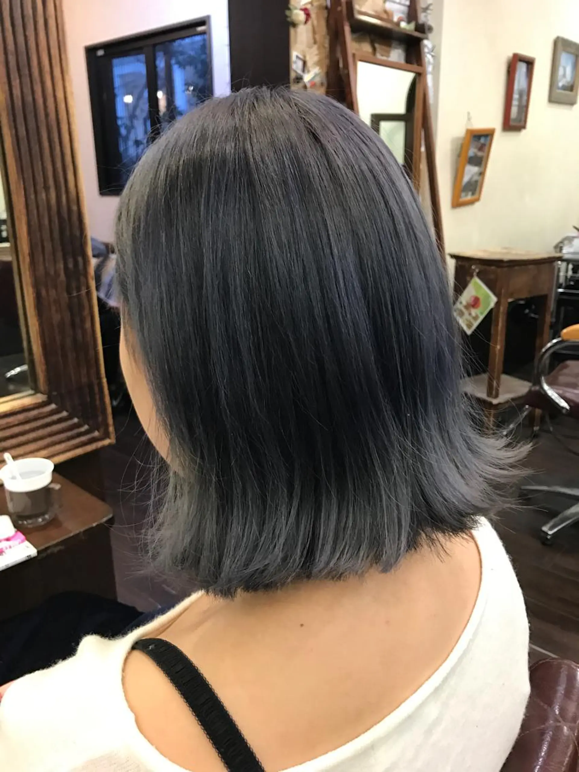 ミディアム カラー 切りっぱなしボブ ダブルカラー ボブ ミニモお気に入り数 No.1宍戸雄弥のヘアスタイル