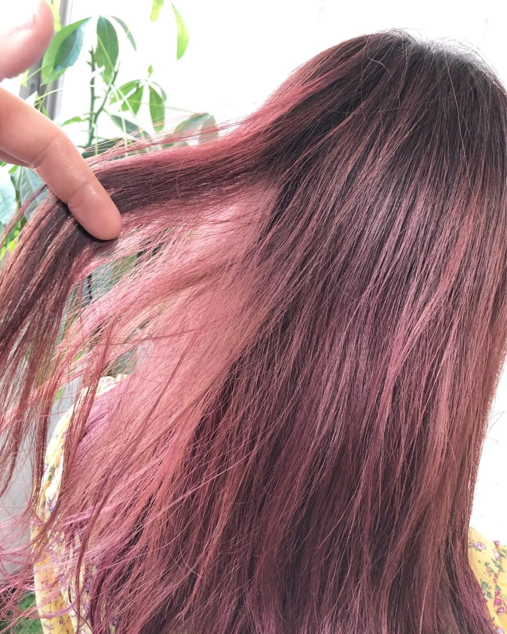 ロング カラー ヘアアレンジ ピンクカラー ヘアカラー トリートメント 遠藤 拓馬のヘアスタイル