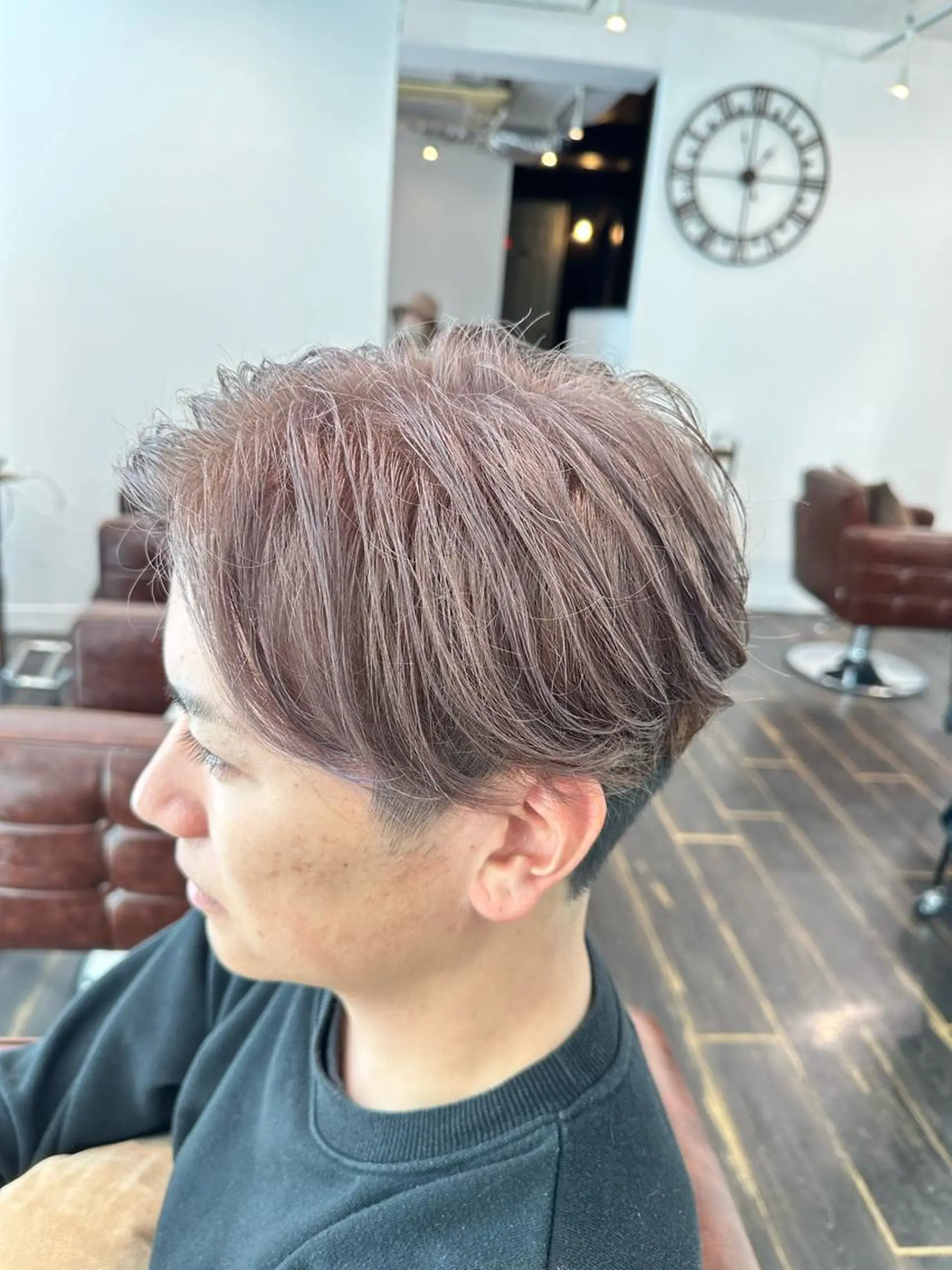 カラー メンズ 齋藤 拓麻のヘアスタイル