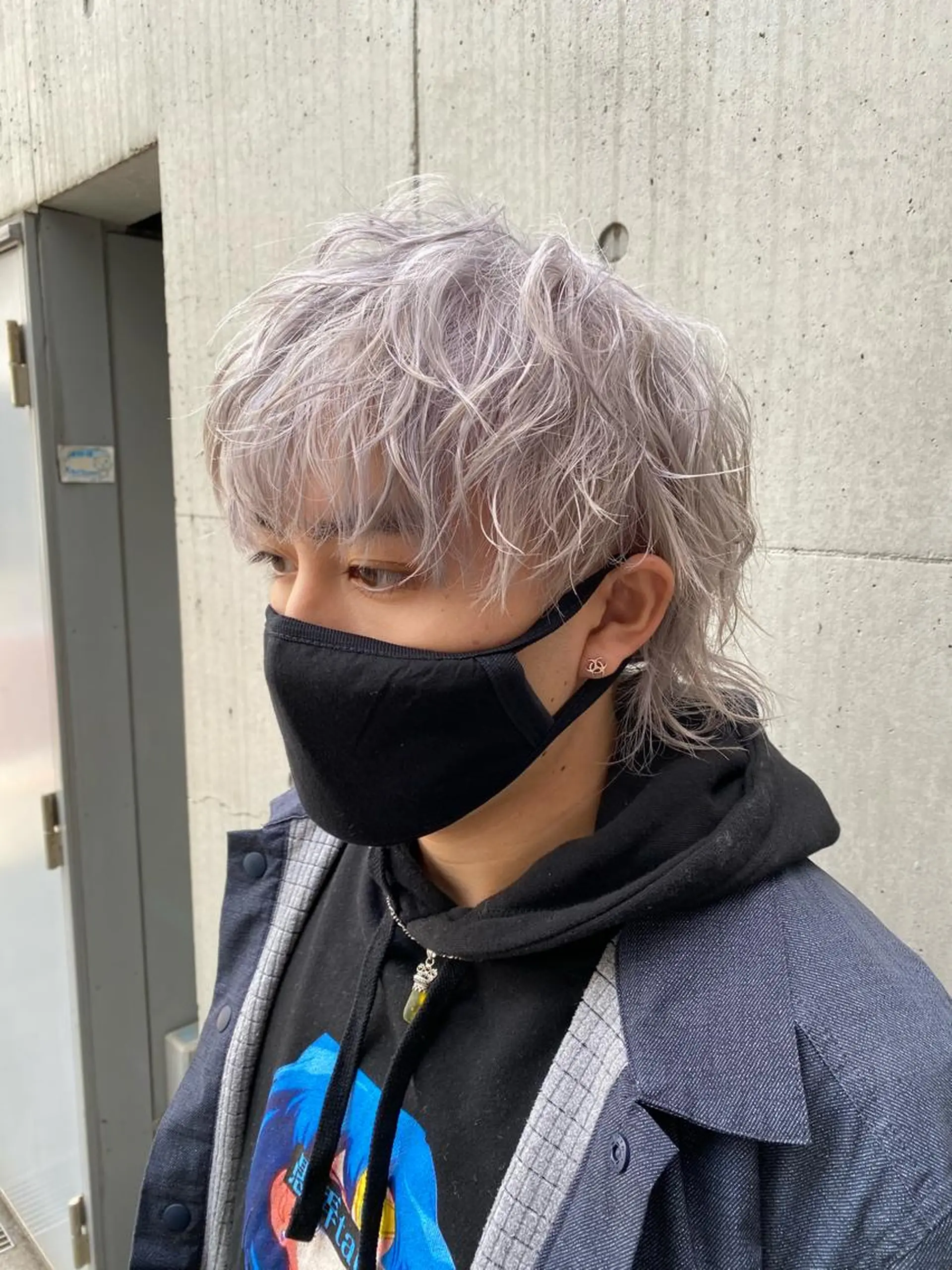 ショート カラー メンズ メンズウルフカット ウルフカット 山田 蓮のヘアスタイル