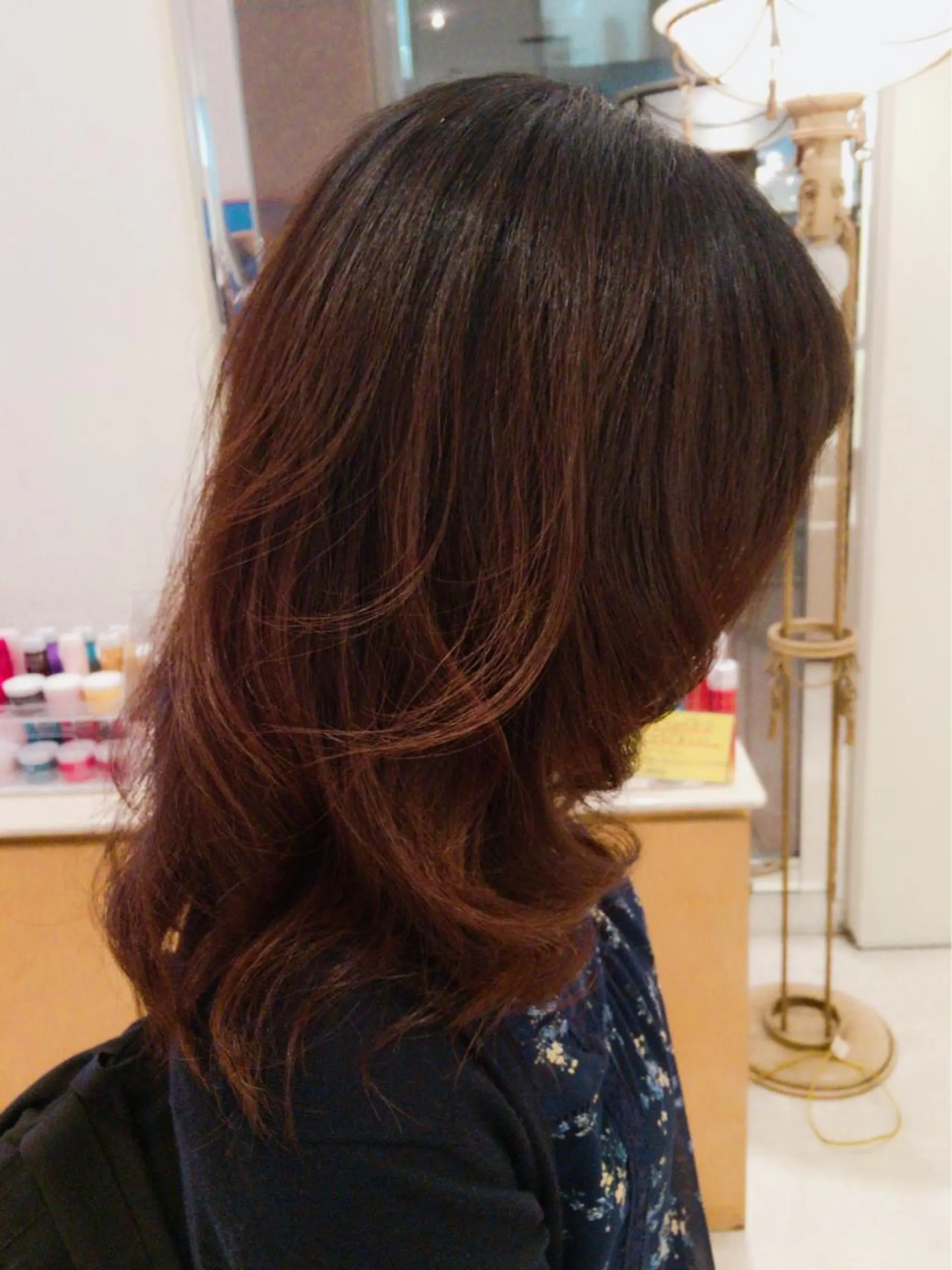 ミディアム セミロング ロング カラー くせ毛 ウプエステティック所属・韓国肌管理 ウプエステティックのエステ・リラクイメージ