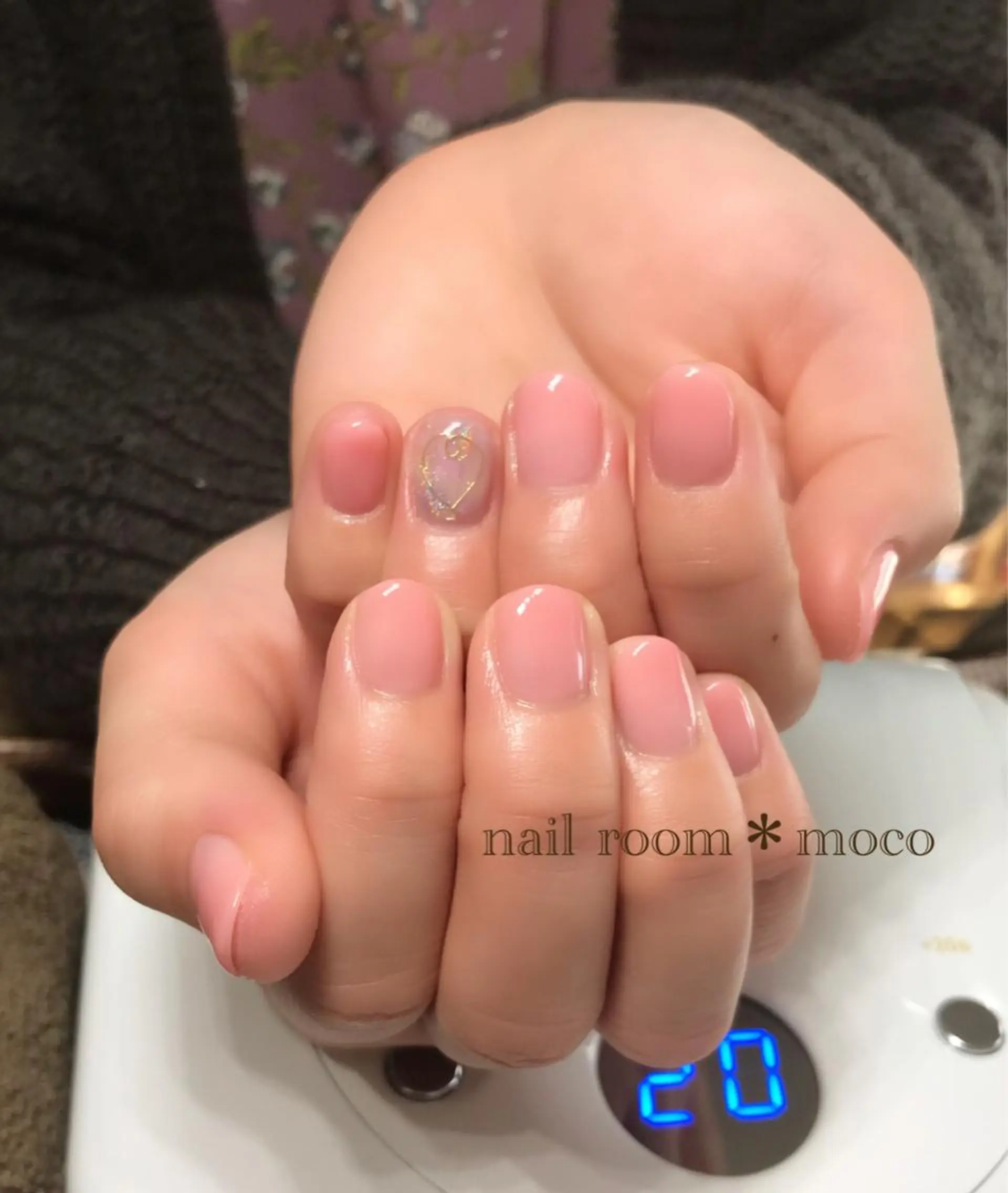 ネイル アートネイル ハンドネイル nailroom mocoのネイルデザイン