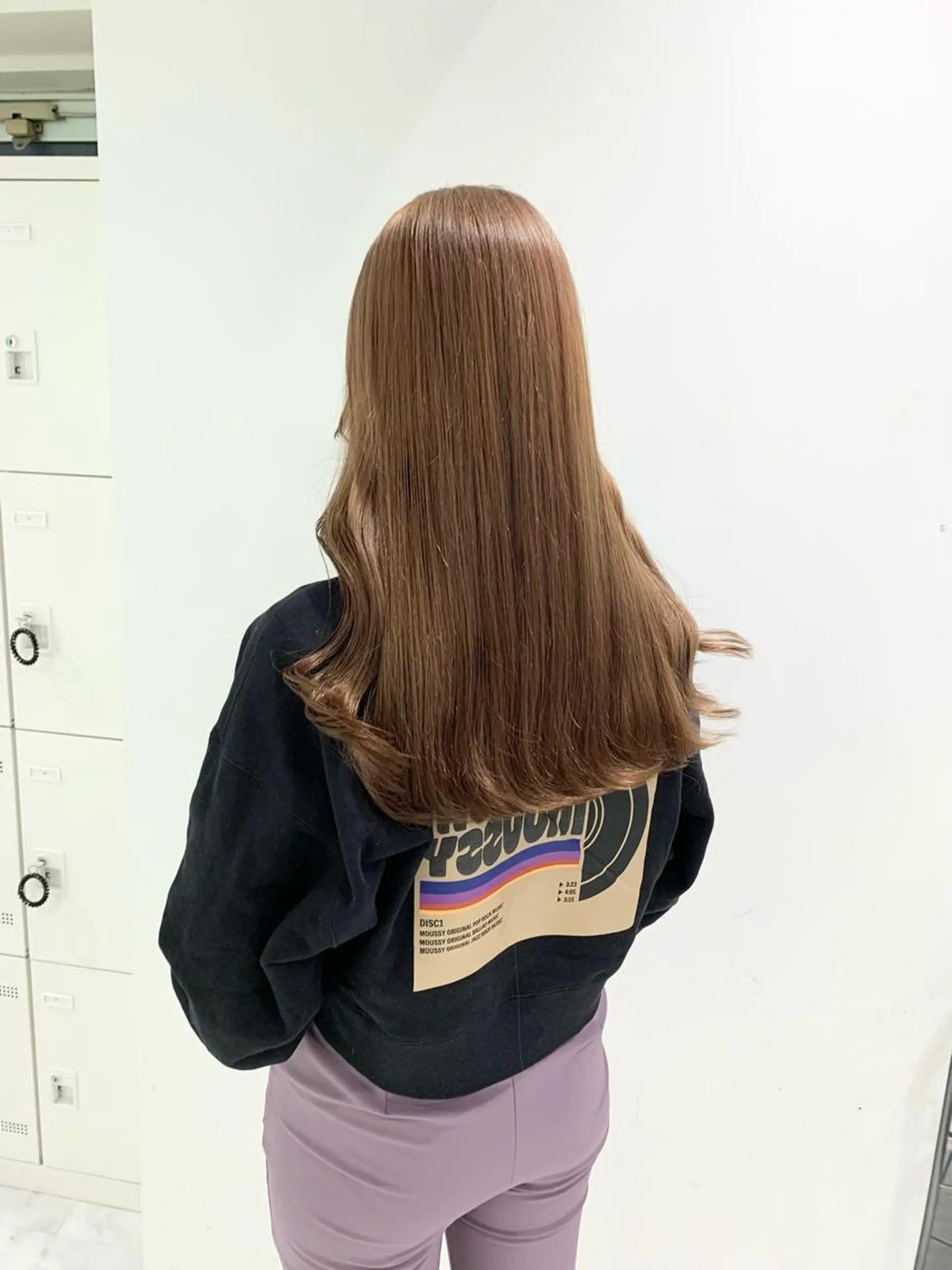 ロング カラー 🪞ハイトーン🪞 🤍waka🤍のヘアスタイル