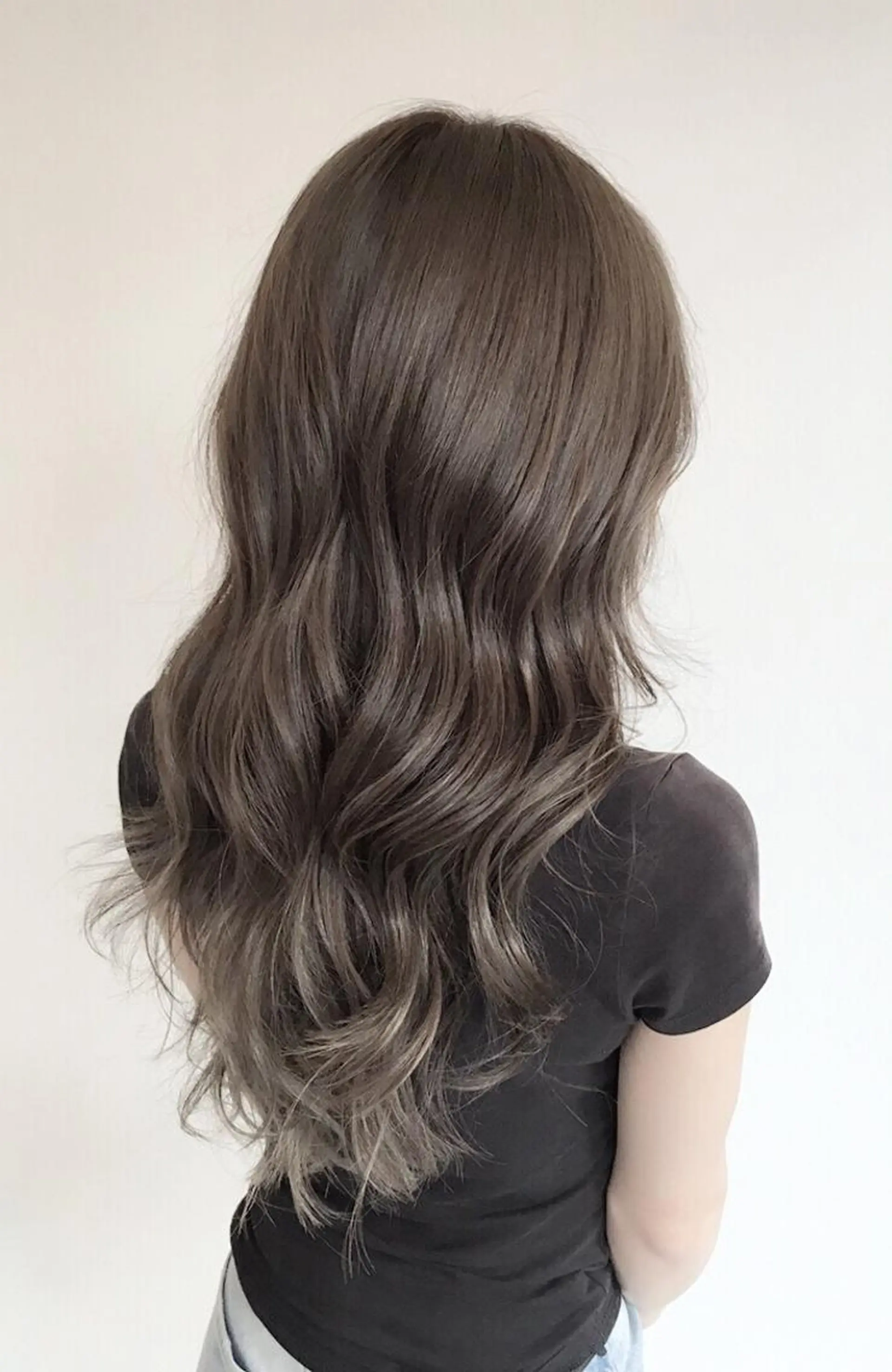 ロング カラー 外国人風カラー Rina  のヘアスタイル