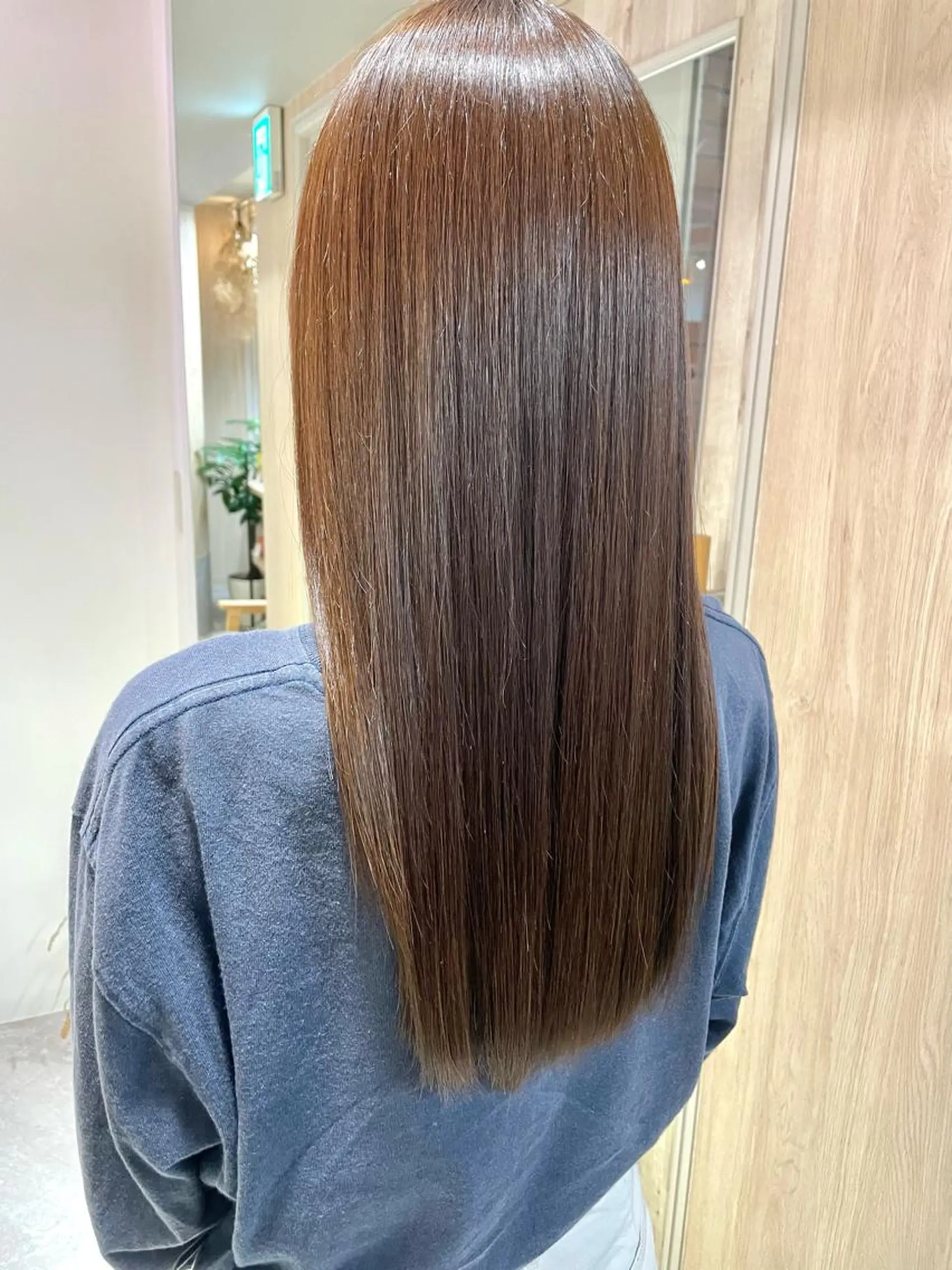 ロング カラー カット ヘアカラー トリートメント 西 めぐみのヘアスタイル