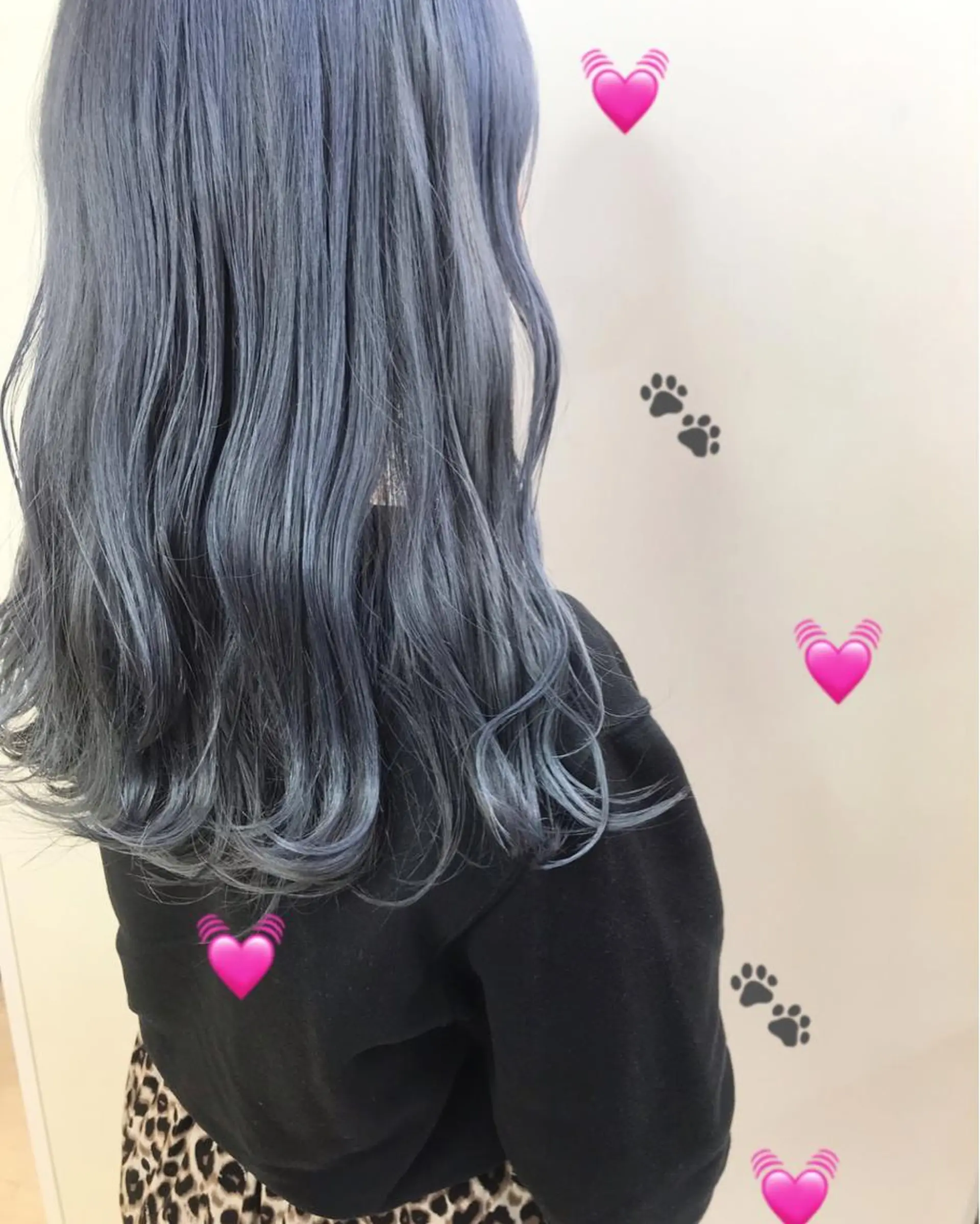 ミディアム カラー ブリーチ ブルーカラー シルバー EMANON新宿東口所属・新宿駅近♡個室 ♡関口三都季🌜のヘアスタイル