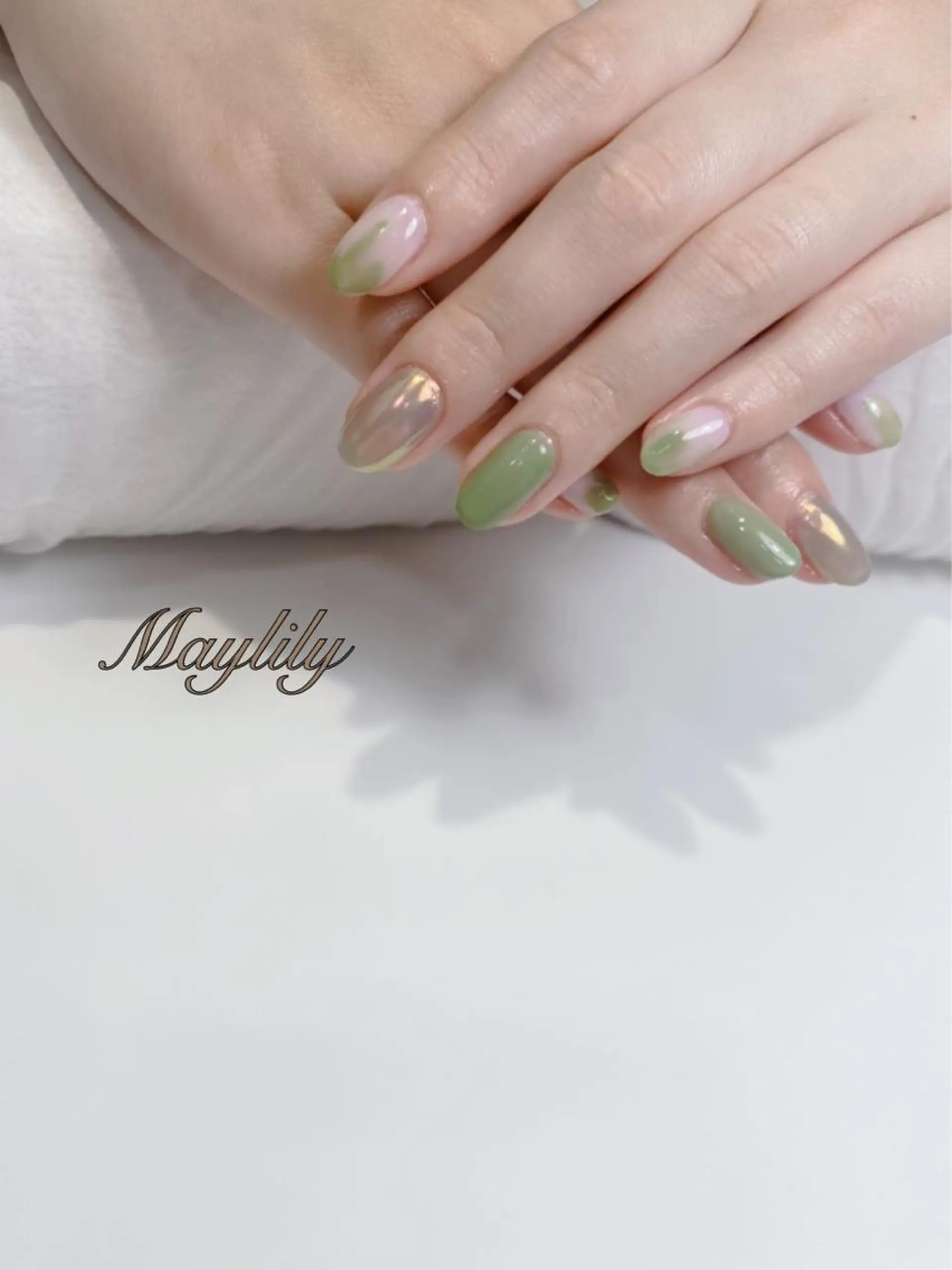 ネイル Nail care salon Maylily所属・Nail salon Maylilyのネイルデザイン