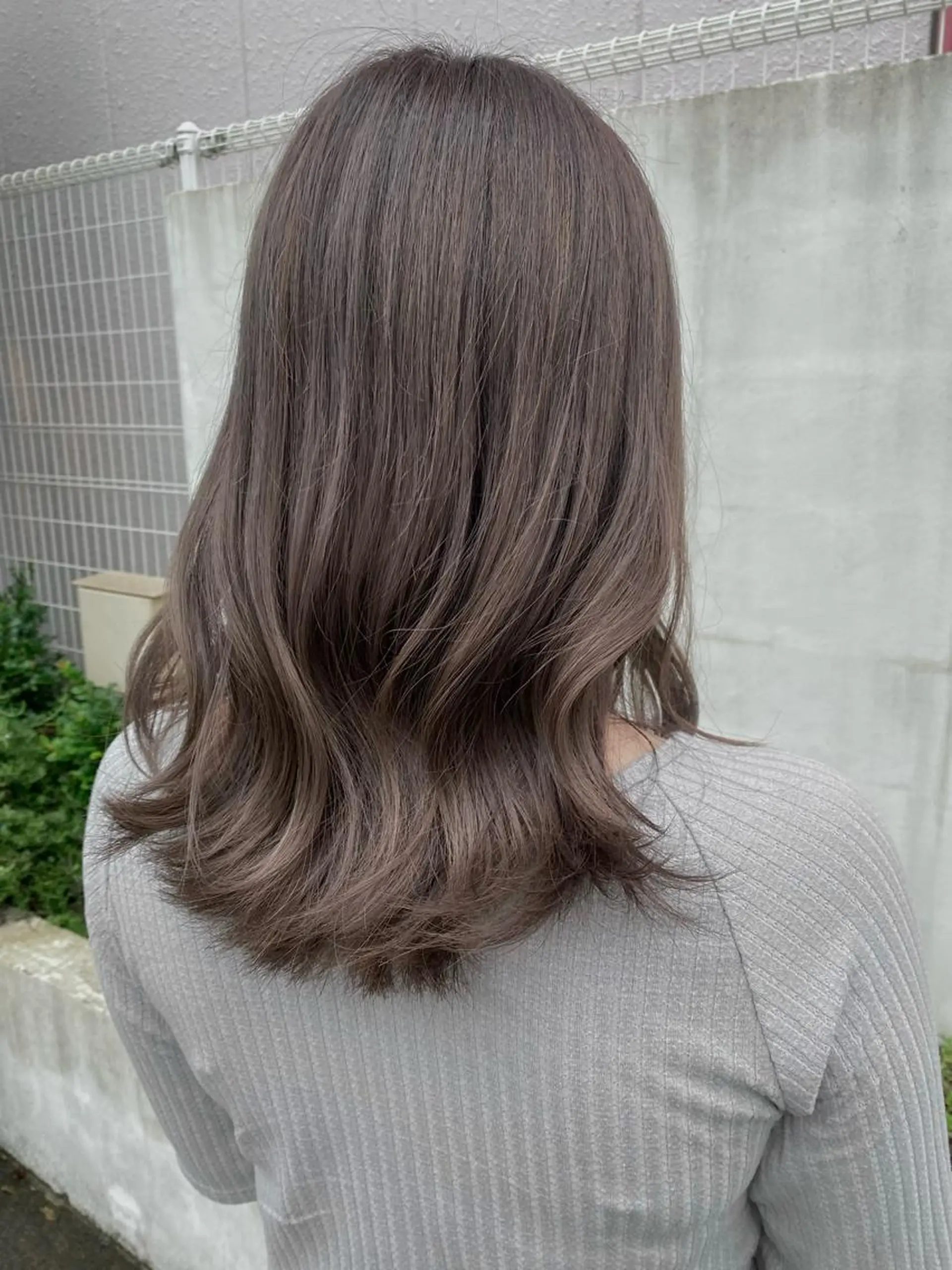 セミロング 韓国レイヤーカット 🇰🇷千葉のヘアスタイル