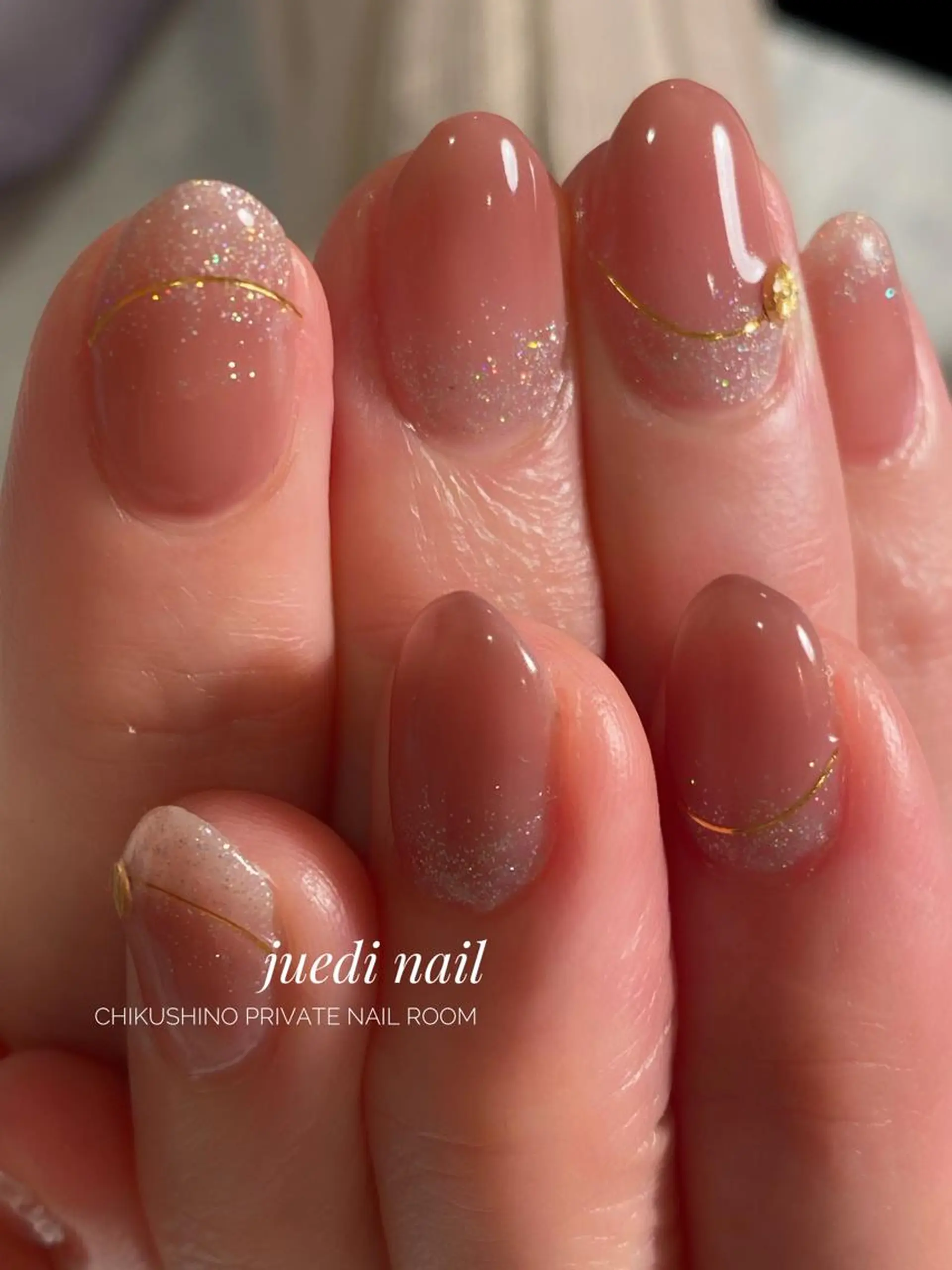 ネイル juedi nail(木曜日のネイル)所属・juedi nail 〜木曜日のネイル〜のネイルデザイン