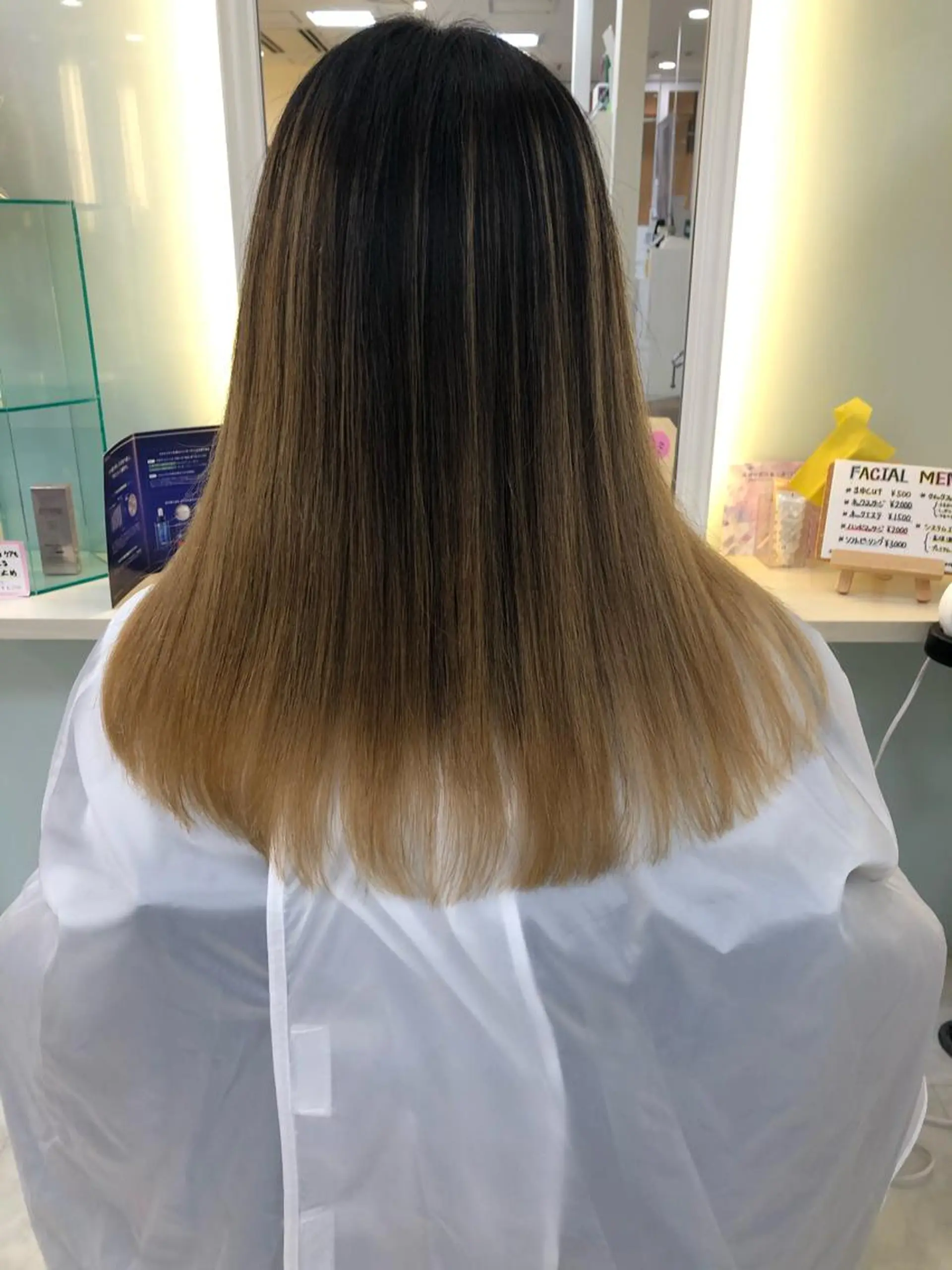 ロング 西田 優作のヘアスタイル