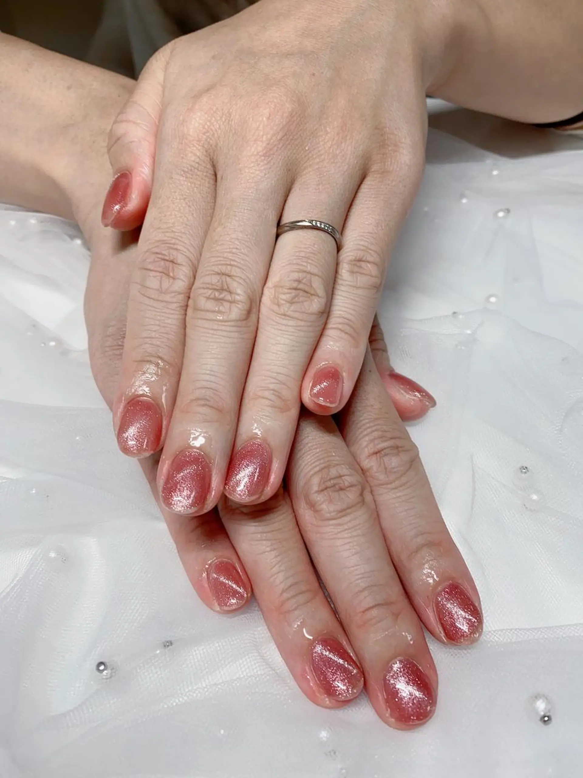 ネイル マグネットネイル ピンク ハンドネイル Jasmine nailsalon所属・ジャスミン ネイルサロンのネイルデザイン