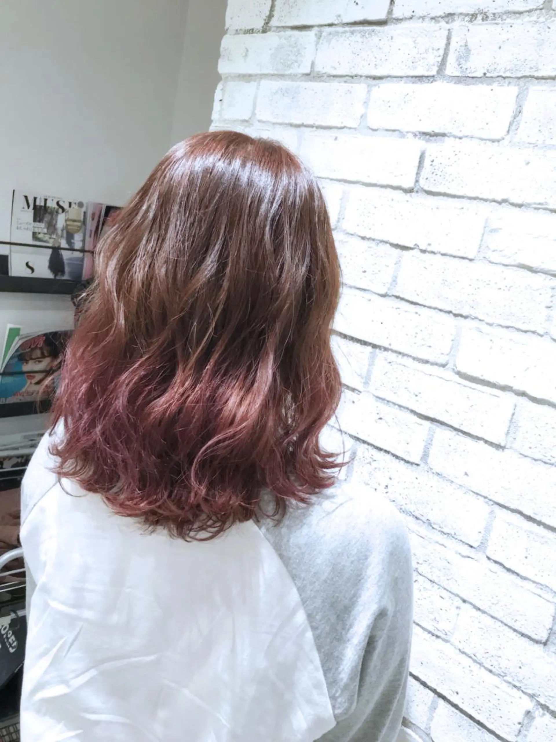 セミロング カラー パーマ ヘアアレンジ メンズ キッズ ネイル マツエク・マツパ ヘアカラー バレイヤージュ/ 髪質改善/渡邉悟🌱のヘアスタイル