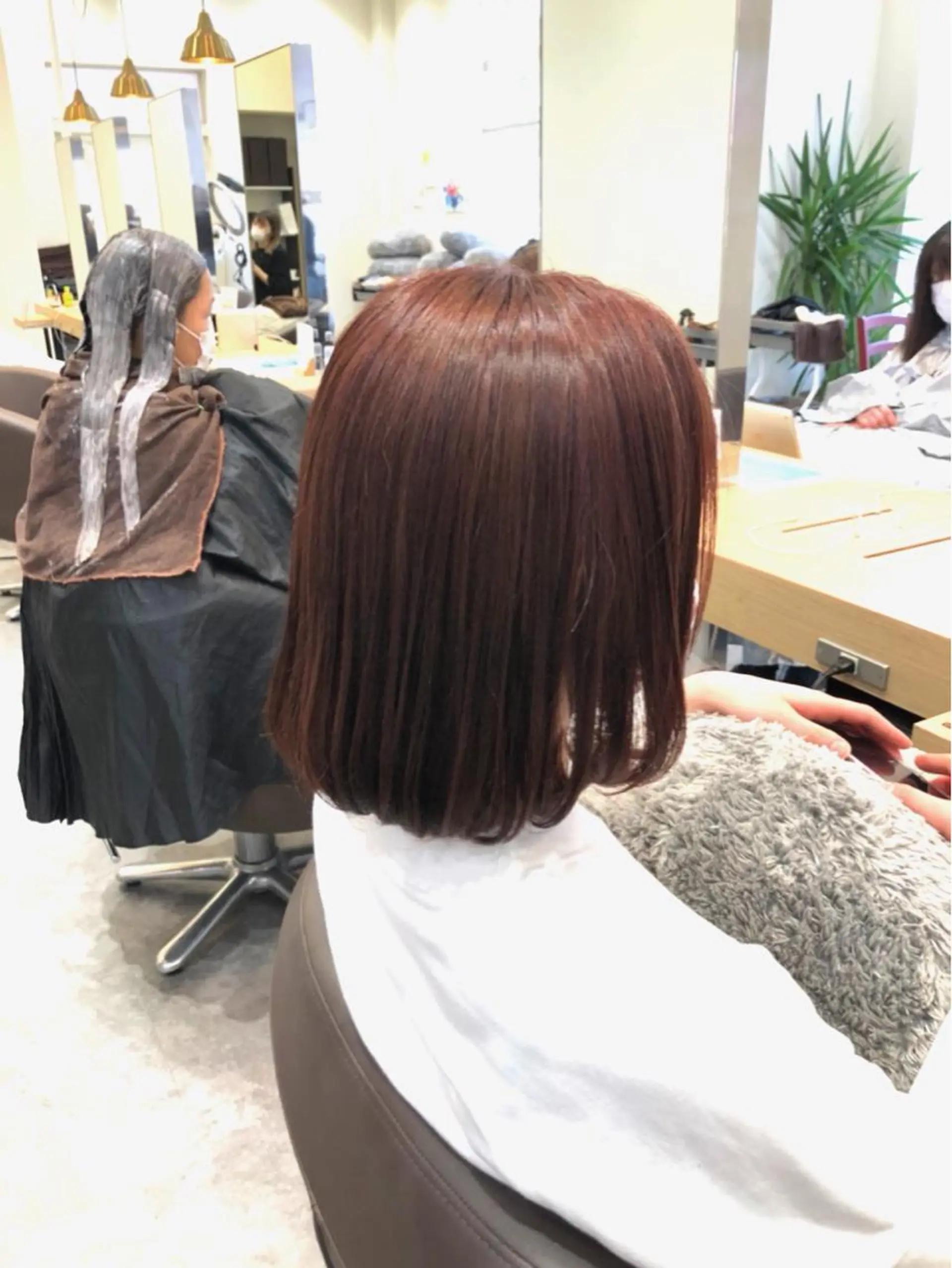 ミディアム ニスル 町田店所属・似合わせカットカラー 望月一生のヘアスタイル