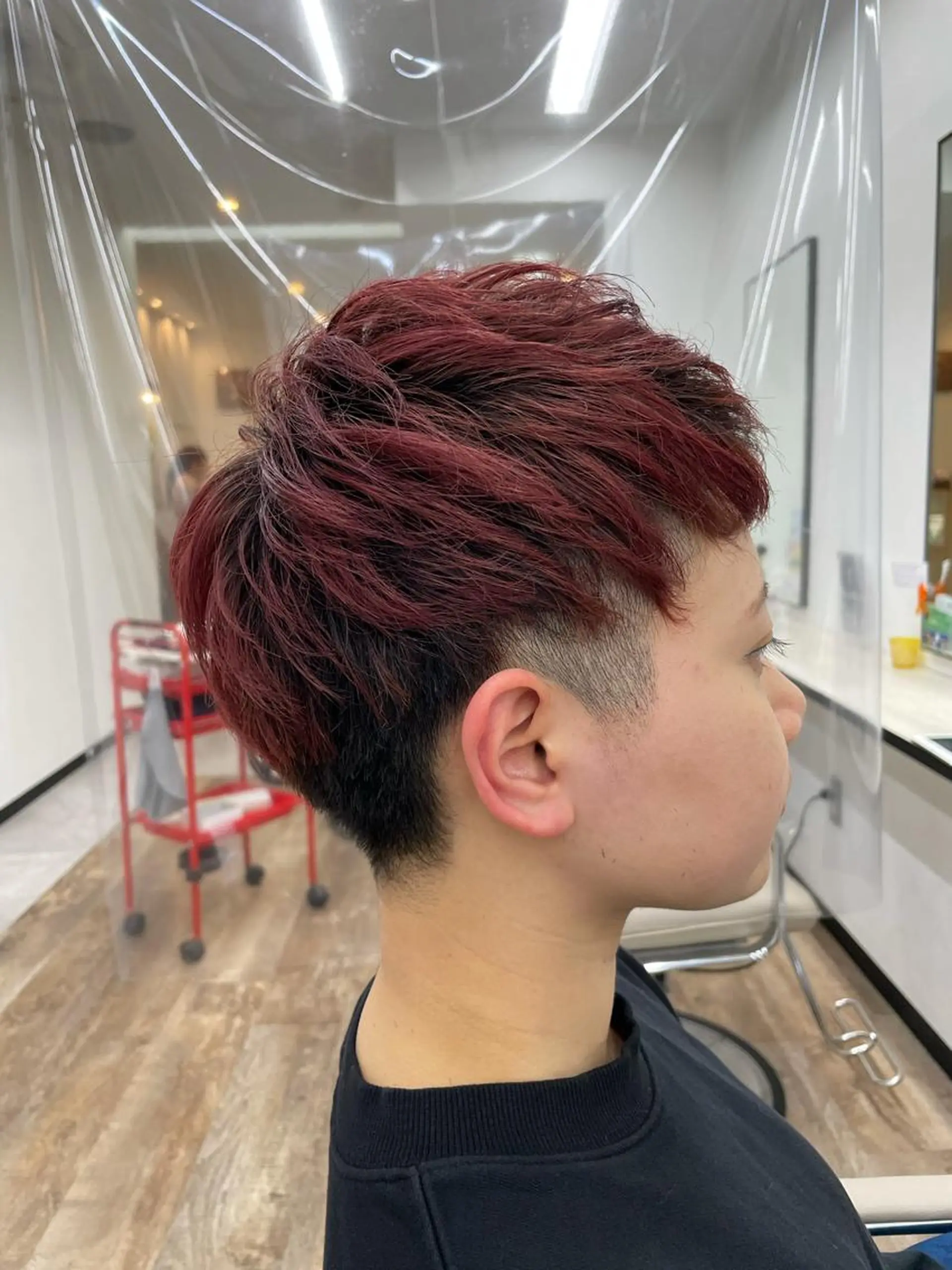 ショート カラー レッドカラー 栄/久屋大通り/韓国 /透明感/横山🩵のヘアスタイル