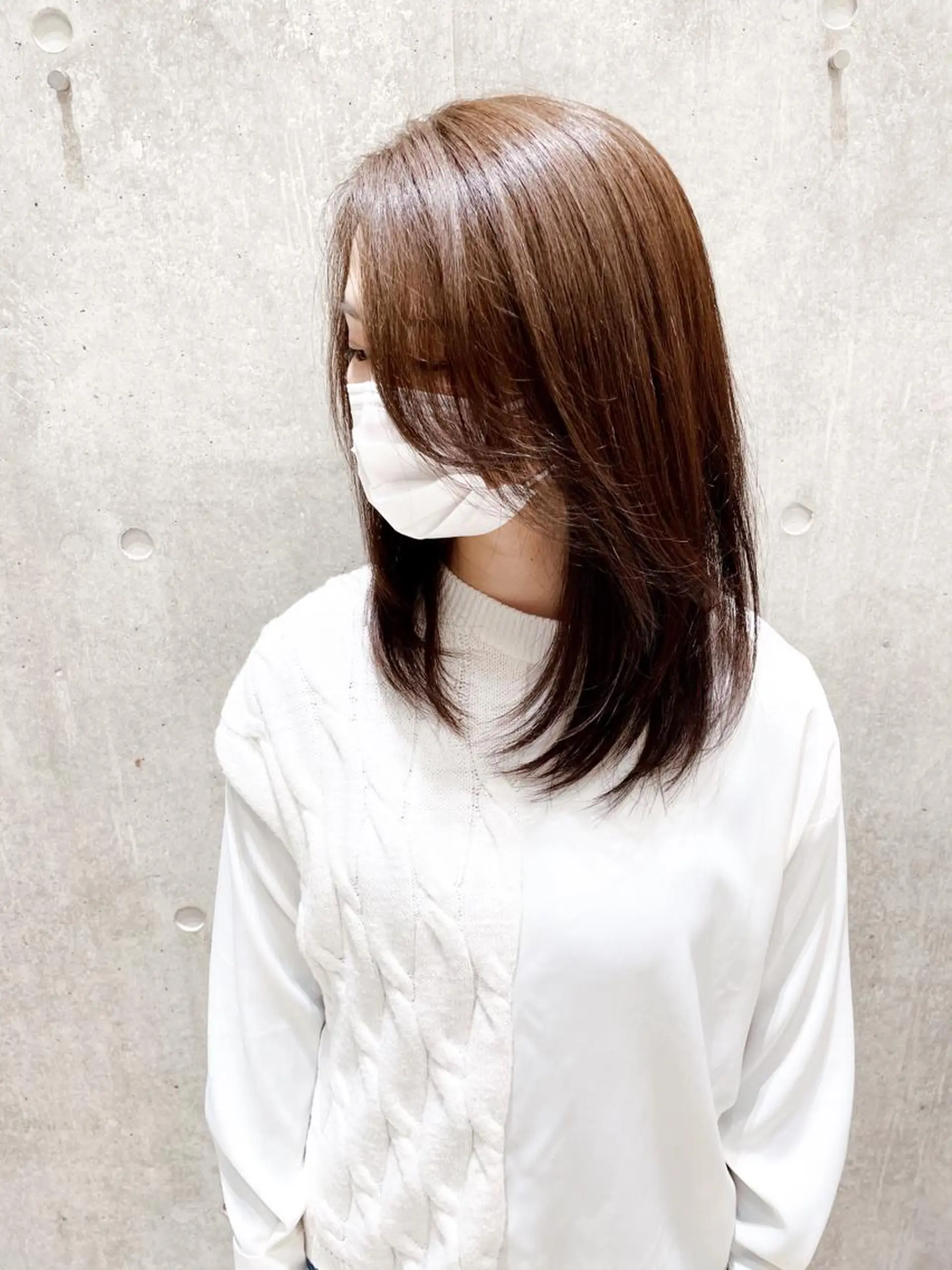 ミディアム レイヤーカット トリートメント KURO/韓国ヘア /レイヤーカットのヘアスタイル