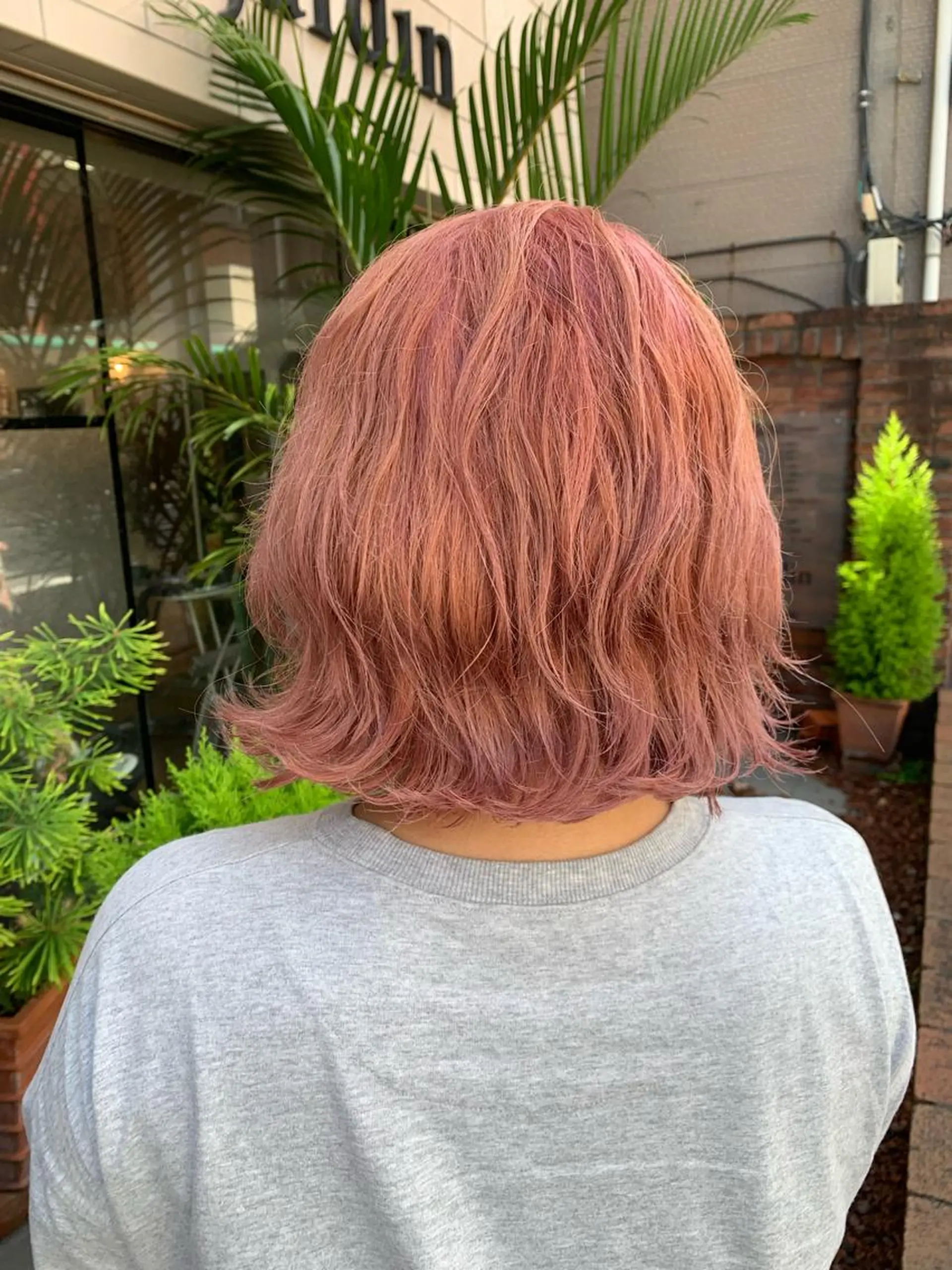 ショート カラー ピンクカラー ヘアカラー SHIAN 八王子👼鬼塚さやかのヘアスタイル