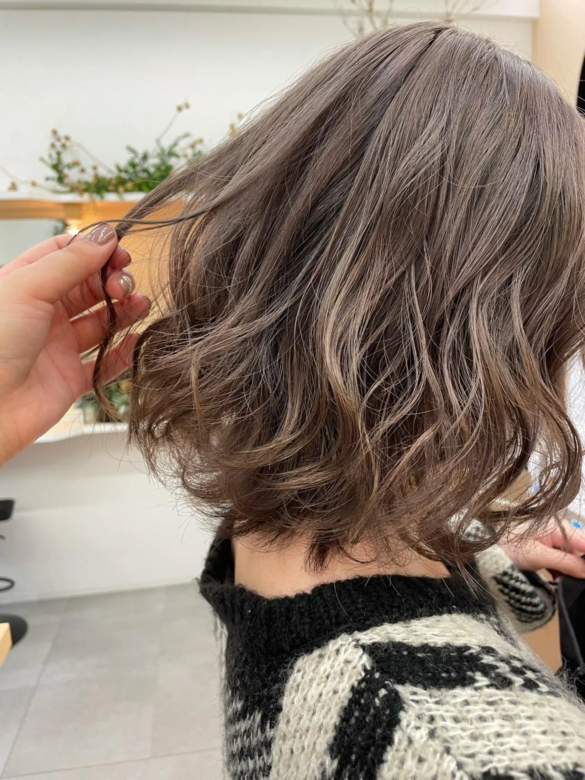 ショート カラー 髙橋 かすみのヘアスタイル