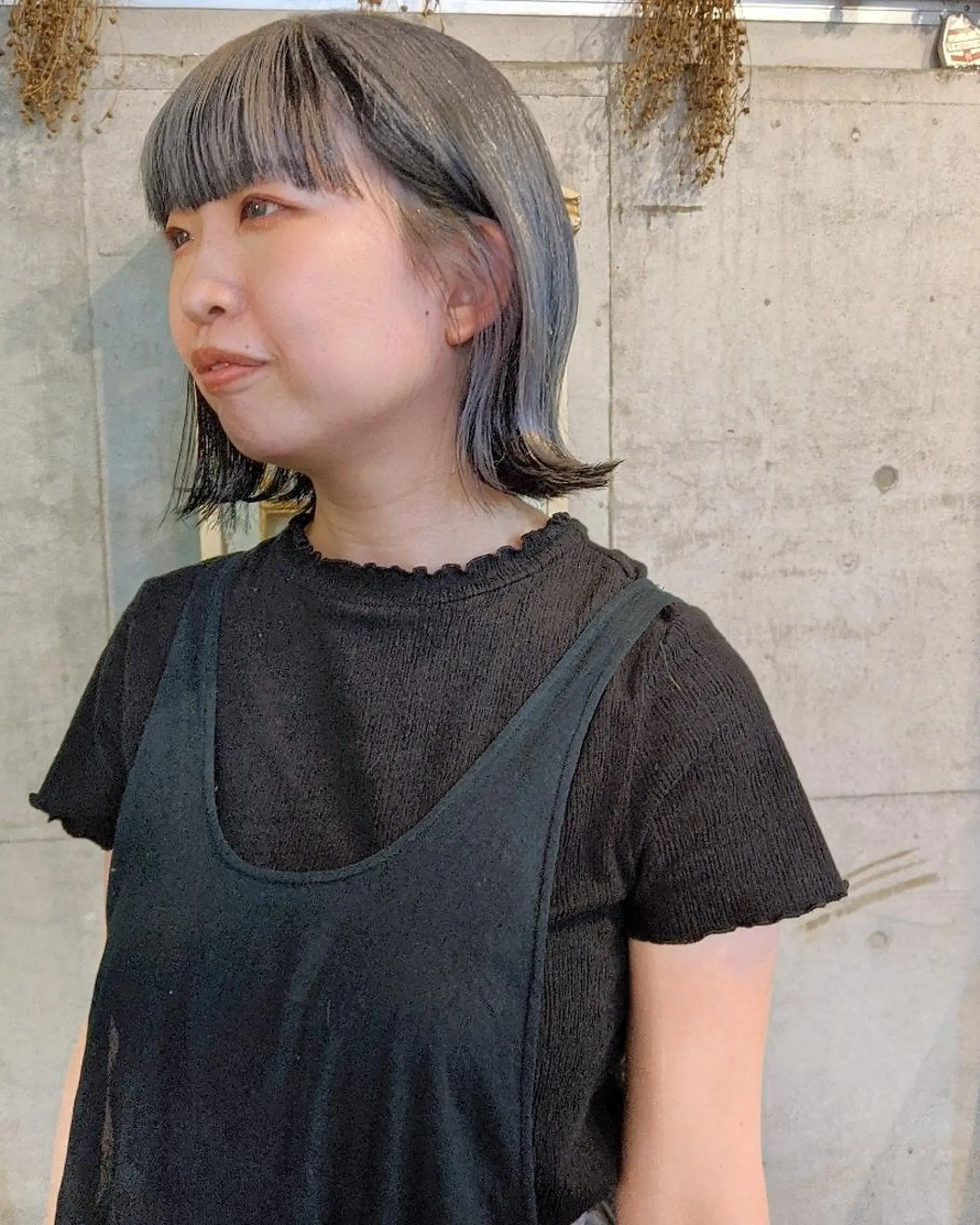 ミディアム カラー ヘアアレンジ 南堀江 möwen ( メーヴェ )所属・mowen RUIのヘアスタイル