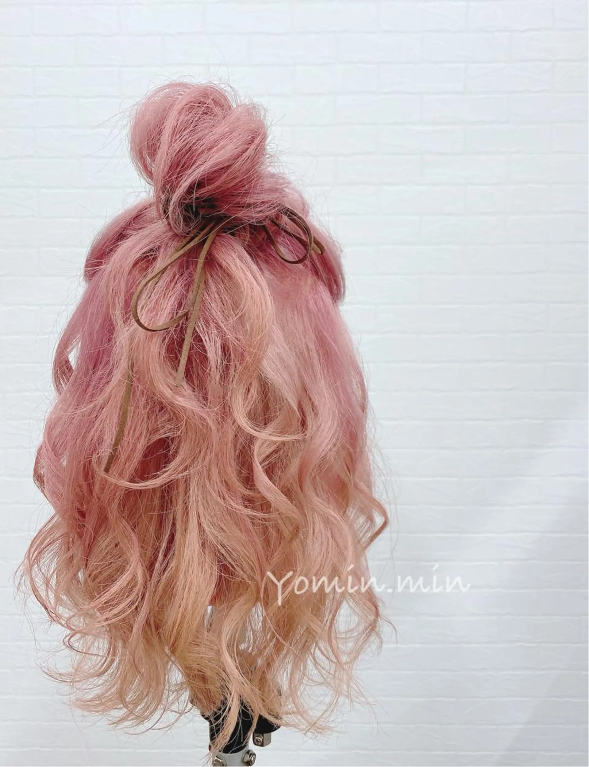 ミディアム ヘアアレンジ ハーフアップ お団子ヘア ヘアセット GRANLUSSO 〜グランルッソ駅前店所属・木口 嘉美のヘアスタイル