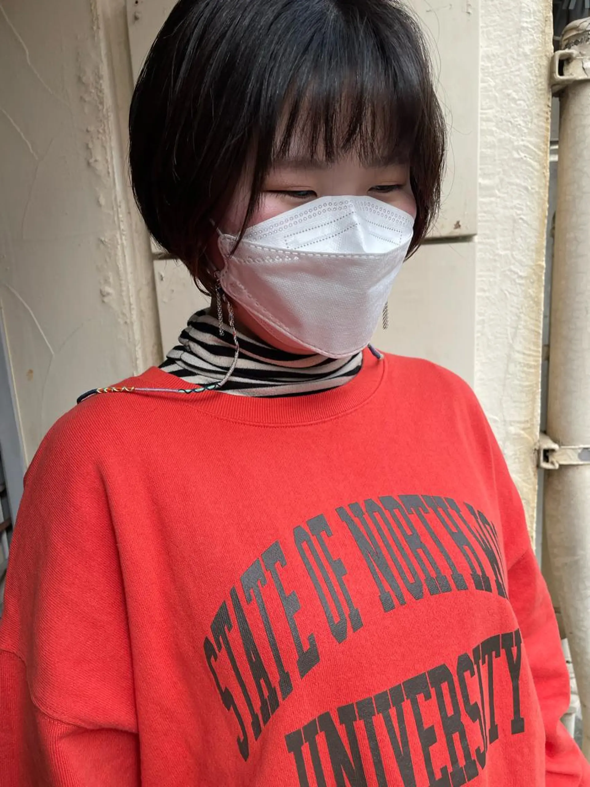 ショート パーマ くせ毛 tomo🍒パーマ ハイトーン似合わせのヘアスタイル