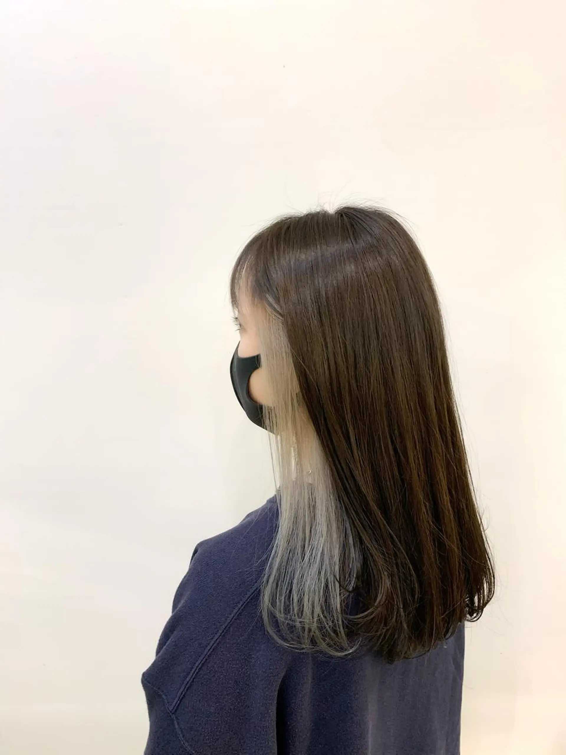 ロング カラー ヘアアレンジ ベージュカラー ホワイトベージュ カット ヘアカラー トリートメント ヘッドスパ ヘアセット 〽️magico/ ウルフDaiki〽️のヘアスタイル