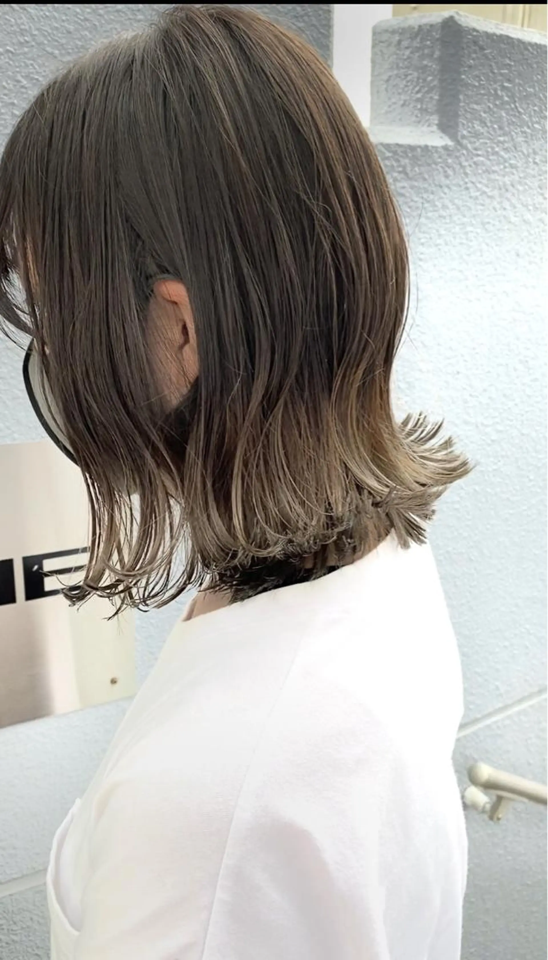 ミディアム カラー ブリーチ 大垣 りょうすけのヘアスタイル