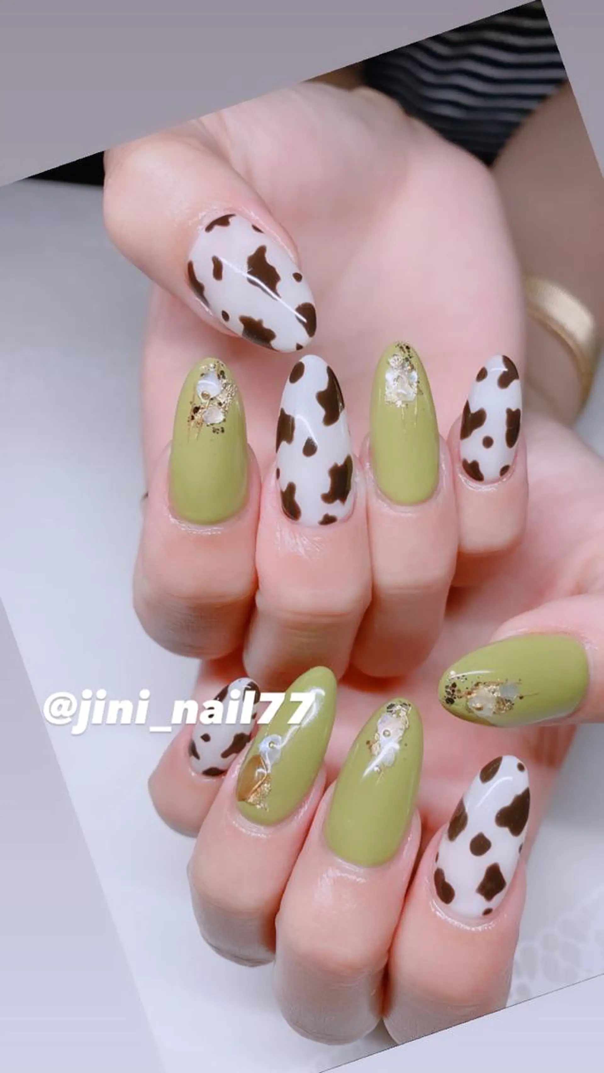 ネイル ハンドネイル JINI NAIL所属・ジニ ネイルのネイルデザイン