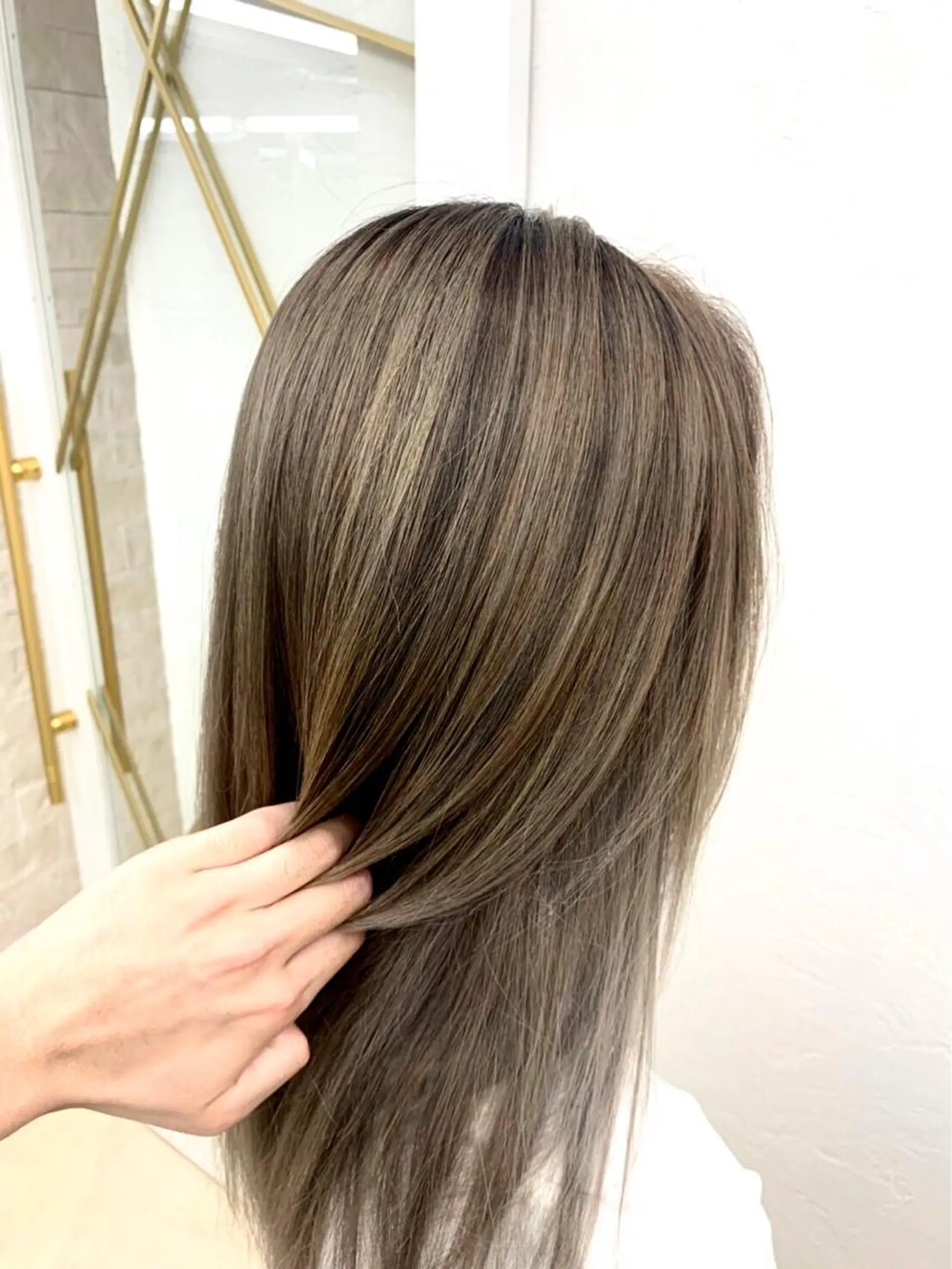 セミロング オーロ 中島のヘアスタイル