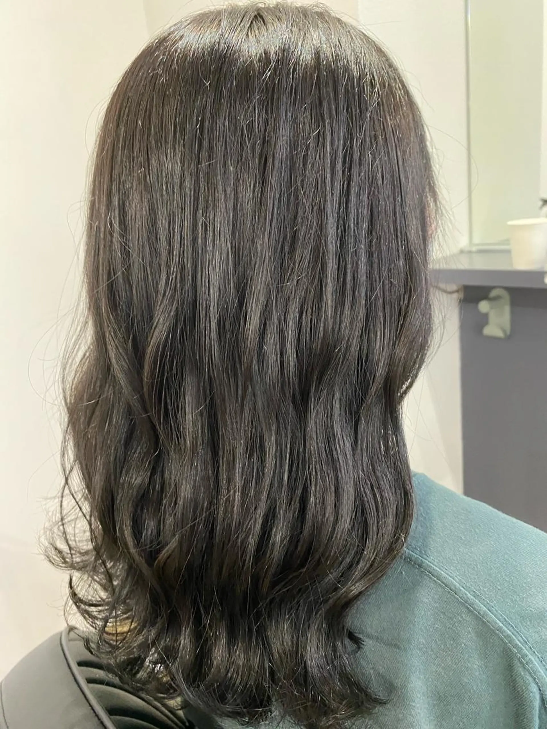 セミロング カラー new.本川越店所属・くせ毛多毛特化 高橋　淳のヘアスタイル