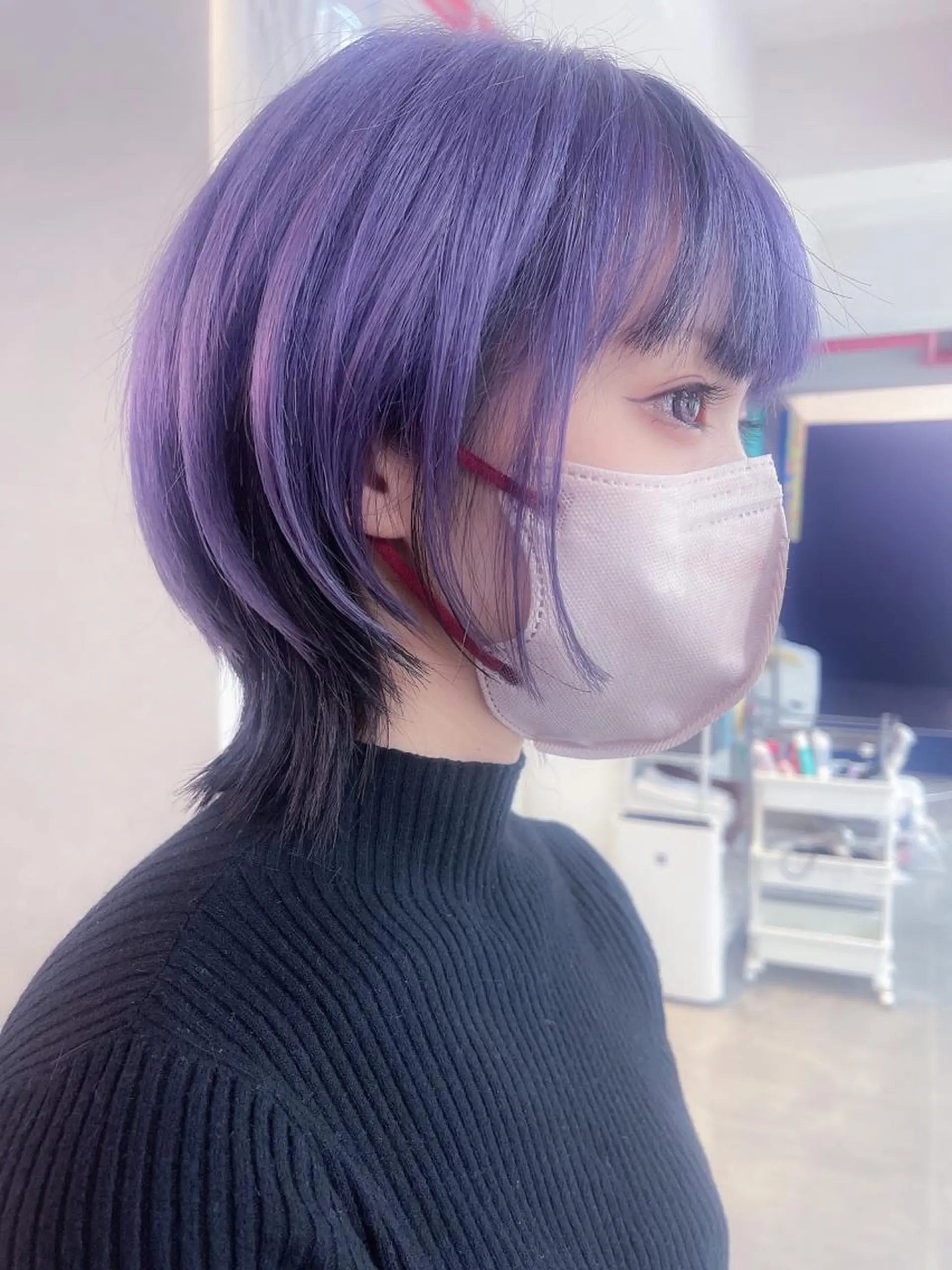 ショート カラー ブリーチ エドルカラー イルミナカラー インナーカラー ウルフカット カット ヘアカラー BOX mico.のヘアスタイル