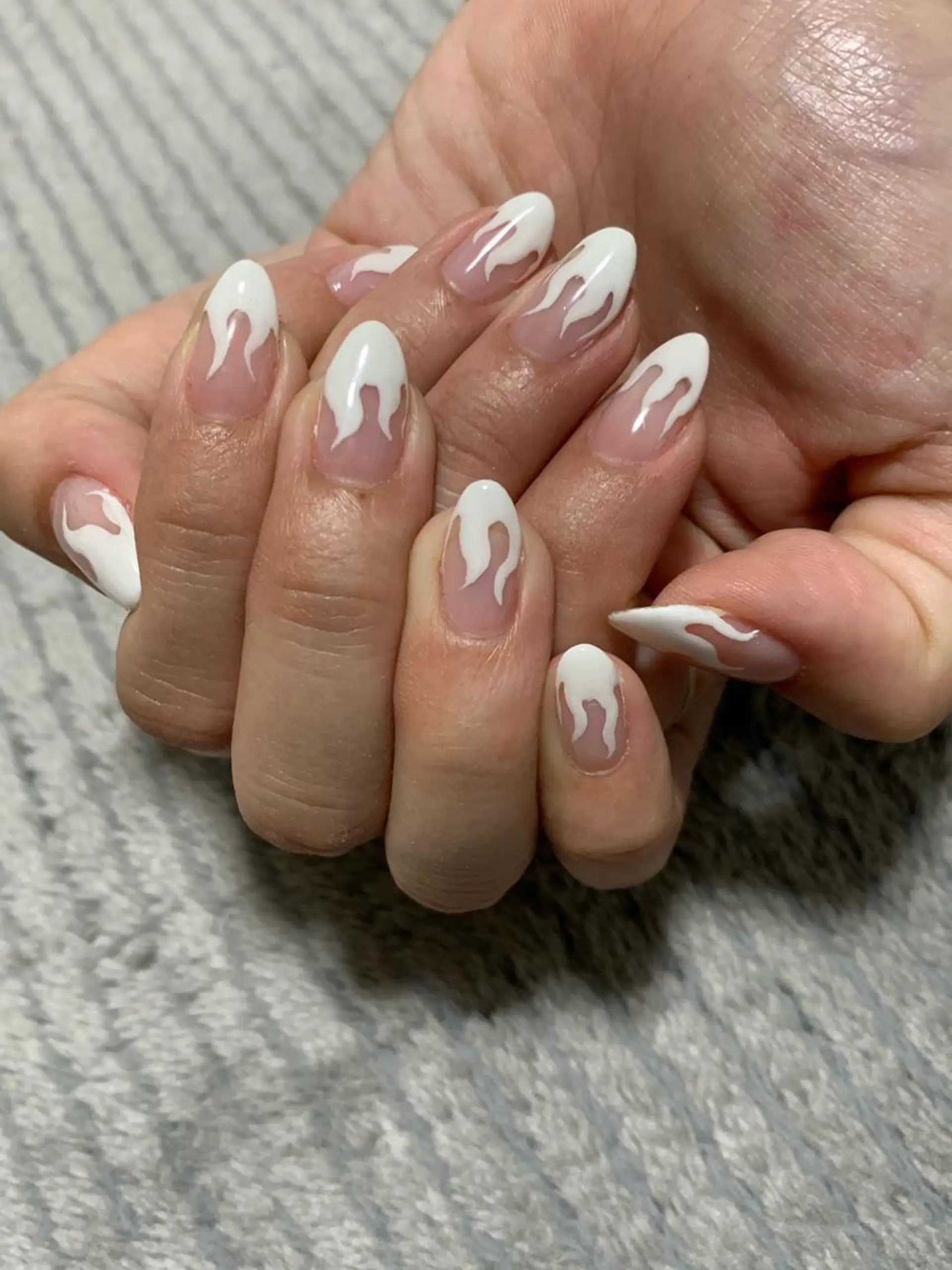 ネイル 綿木 弥央のネイルデザイン