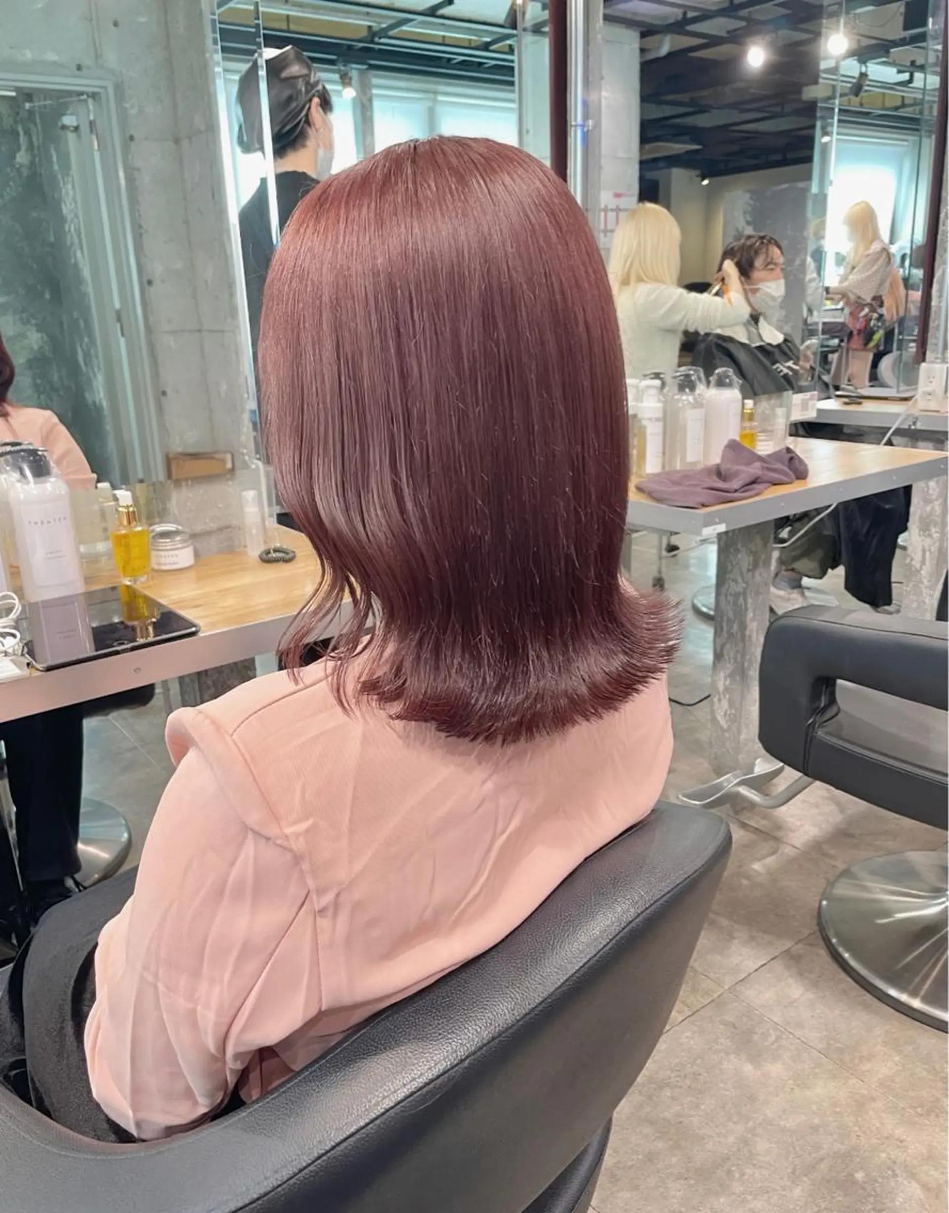 セミロング カラー カット ヘアカラー トリートメント ヘッドスパ ヘアセット ベージュカラー💖 やすひろのヘアスタイル