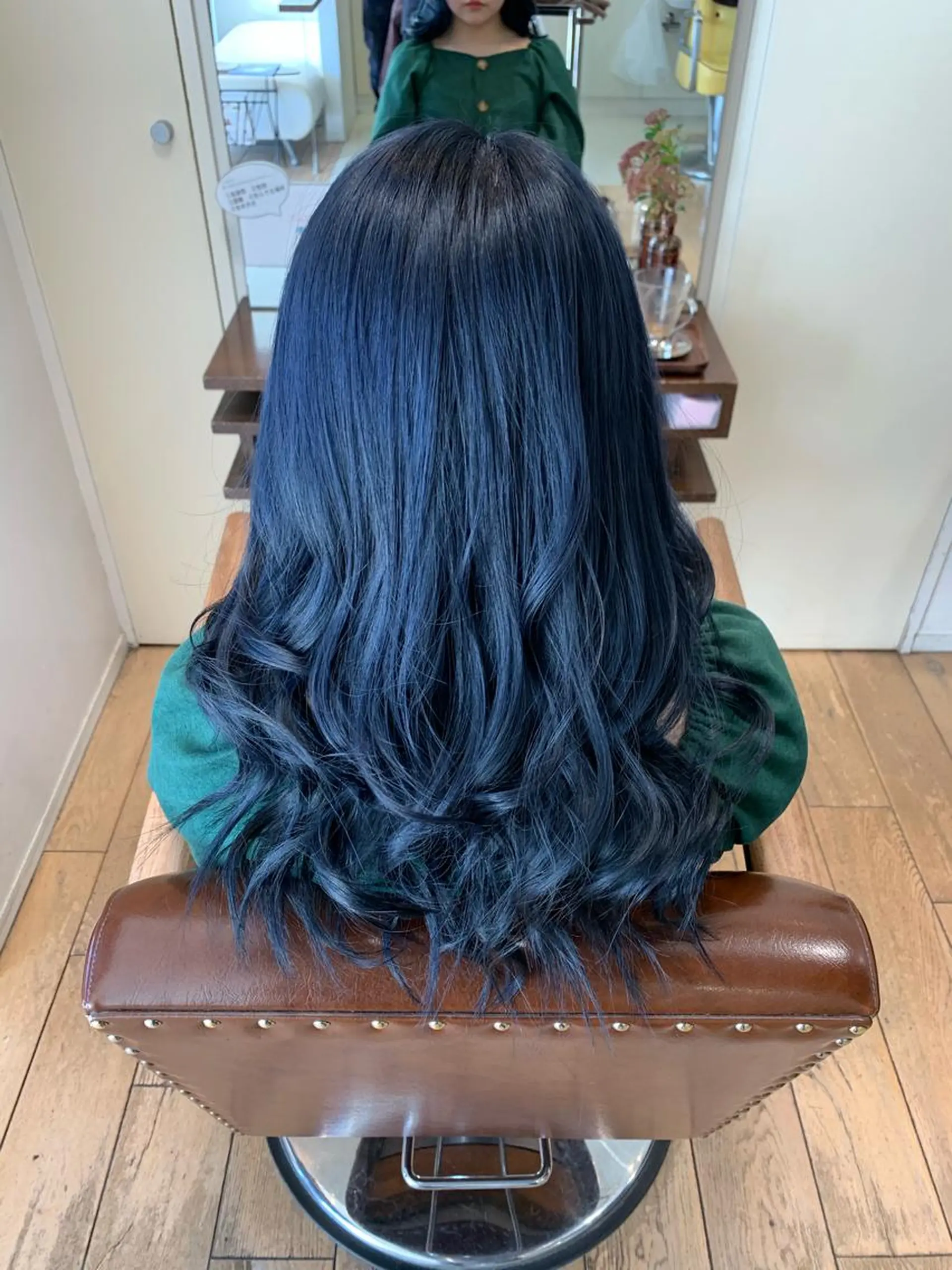 ロング カラー n/m by JILBLAN所属・n/m by JIL BLAN KAIのヘアスタイル