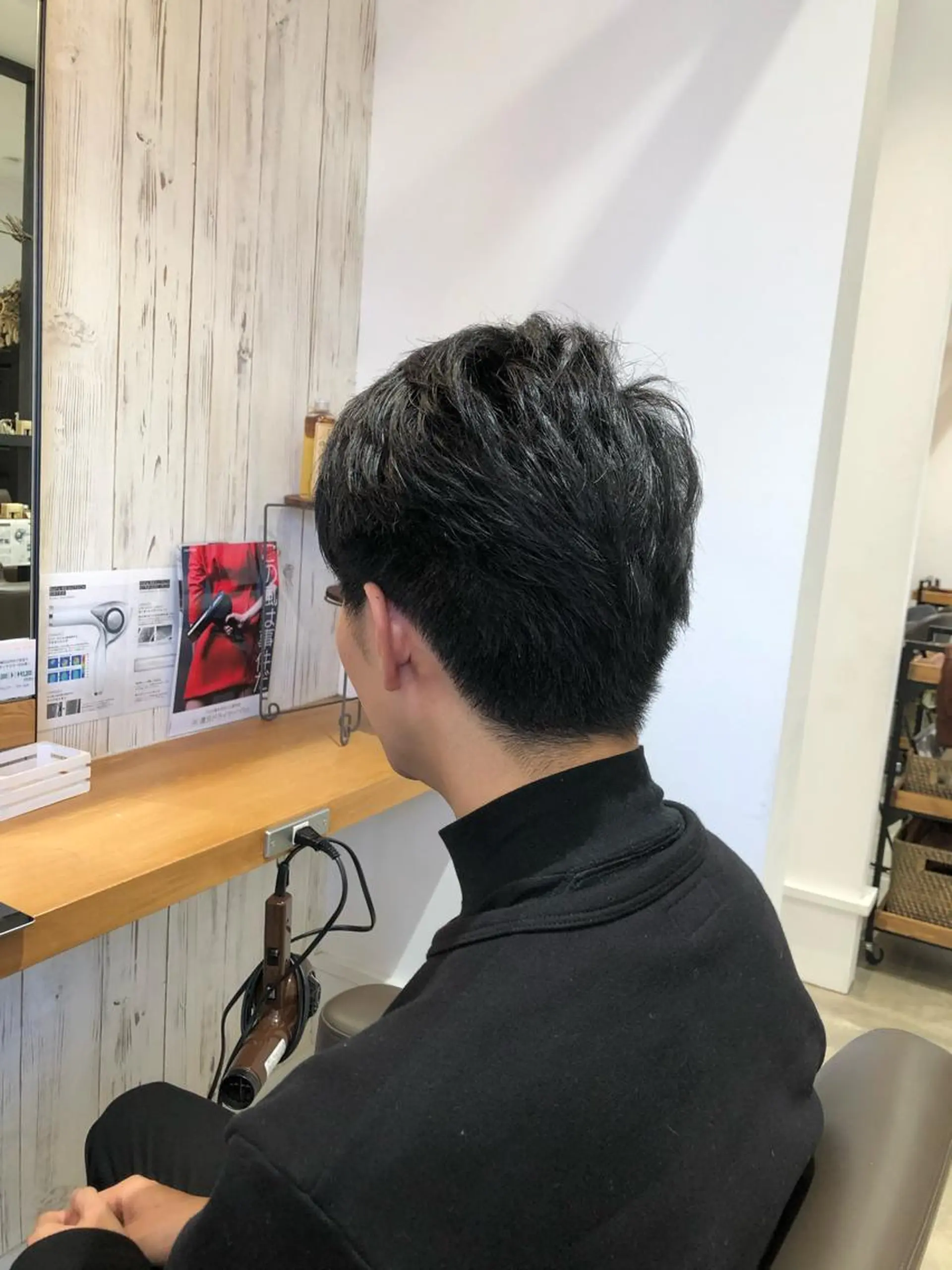 ショート メンズ 鈴村 大介のヘアスタイル