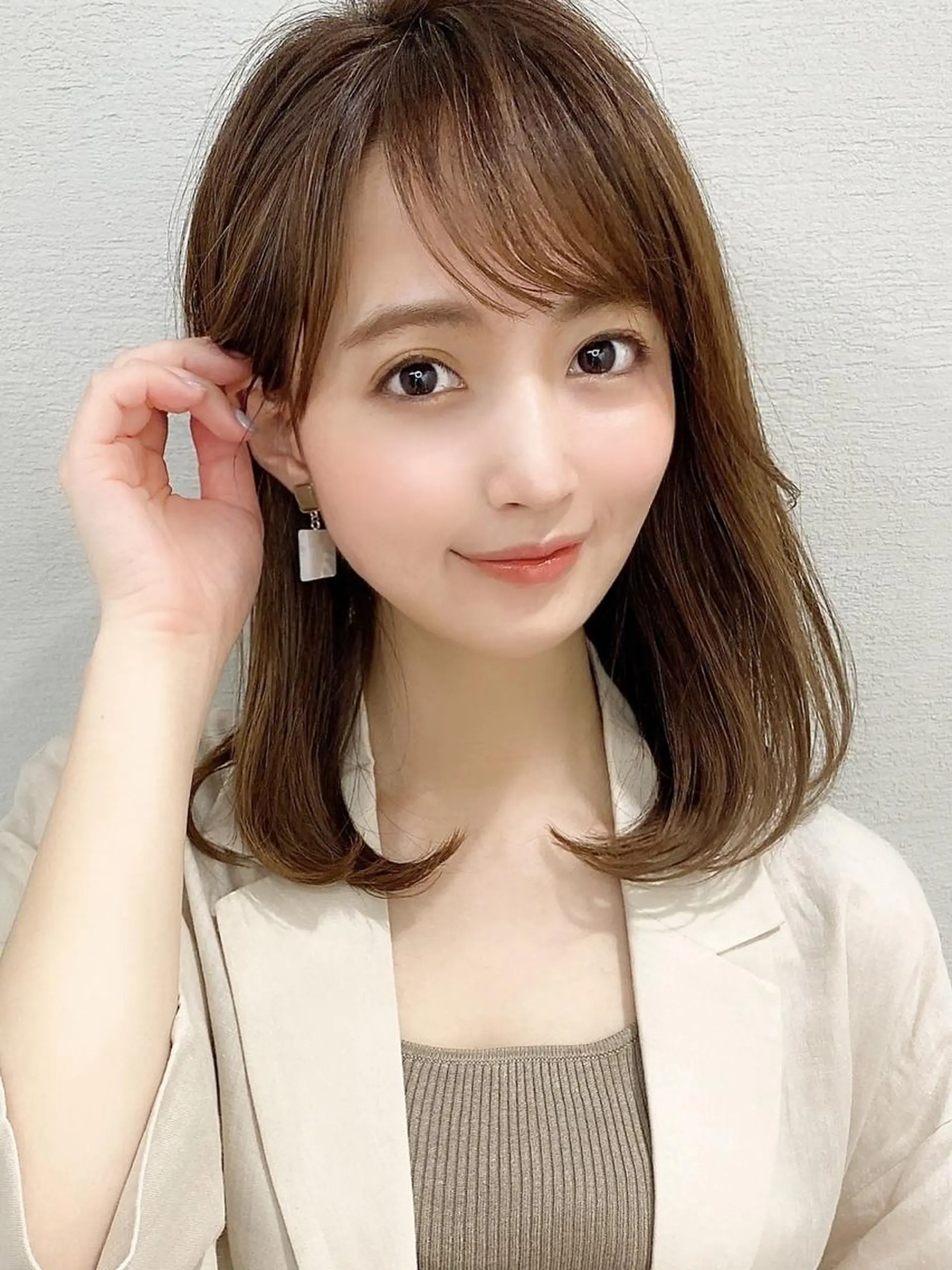 ミディアム Beige＋Rr salon EBISU所属・艶感透明感カラー 🫧たけ🫧のヘアスタイル