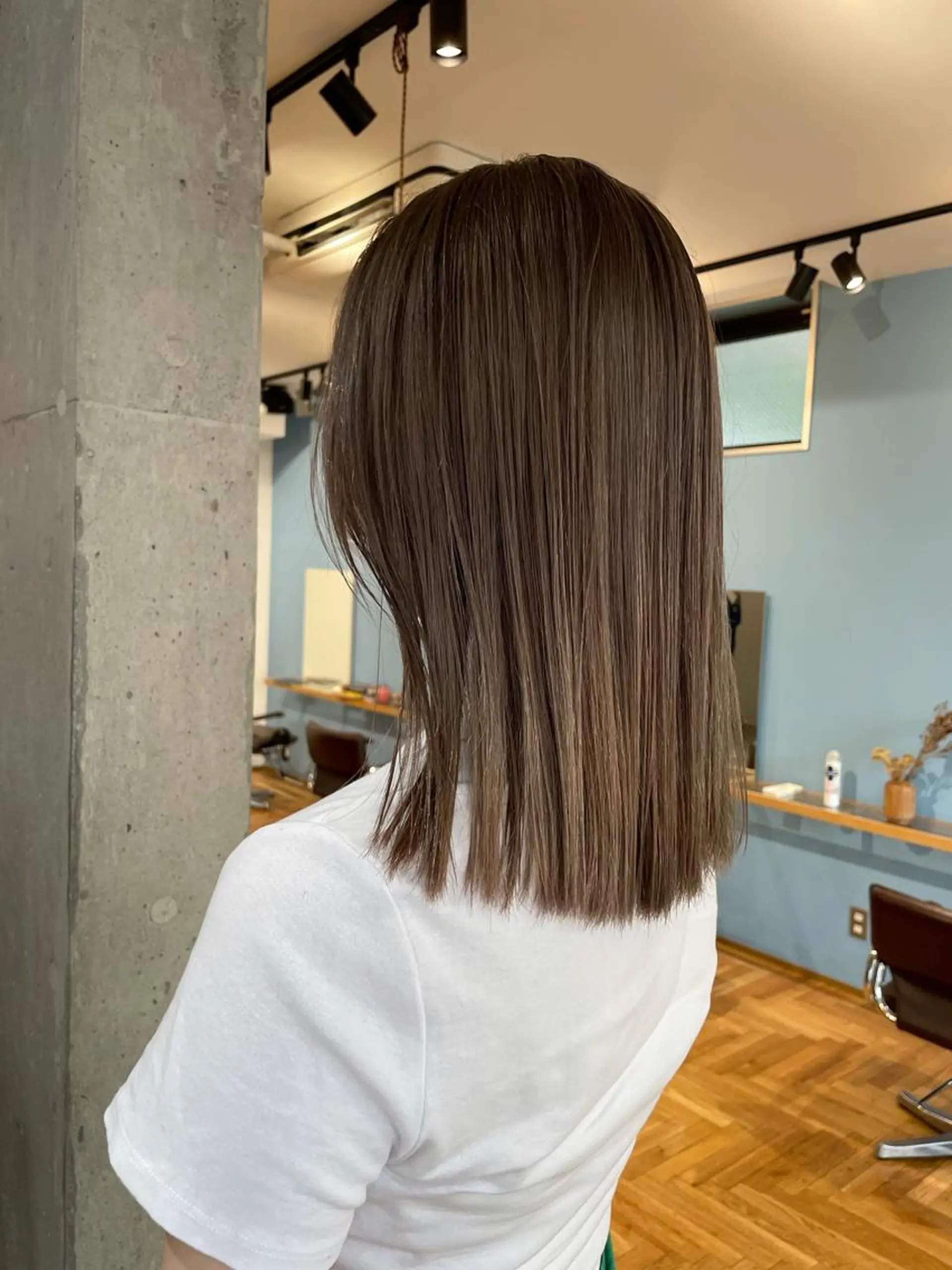 ミディアム カラー パーマ ヘアアレンジ ネイル マツエク・マツパ Miku /ブリーチ/ボブのヘアスタイル